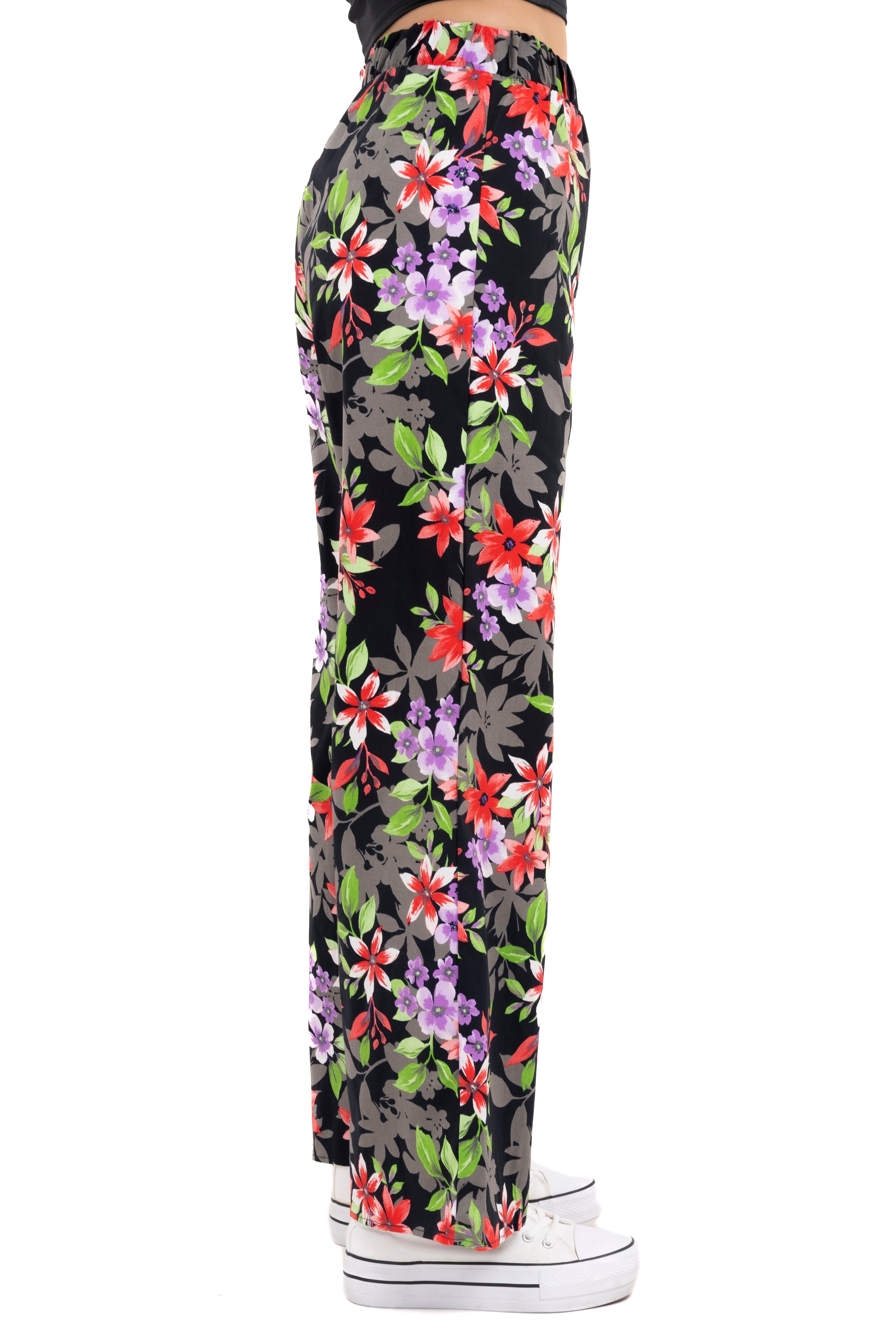 Pantalón wide flores sold by Shasa product image thumbnail 3