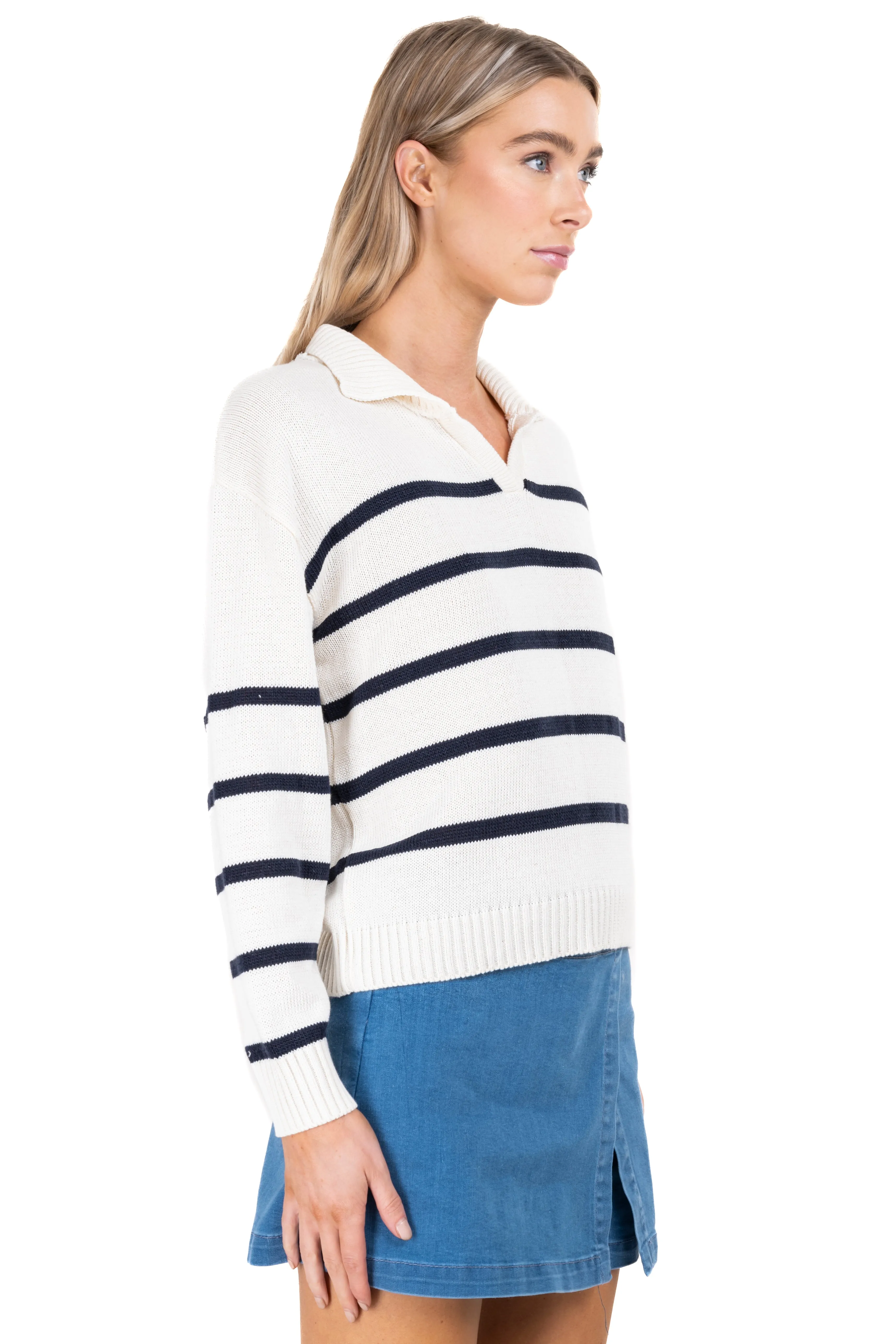 Suéter rayas cuello polo sold by Shasa product image thumbnail 3