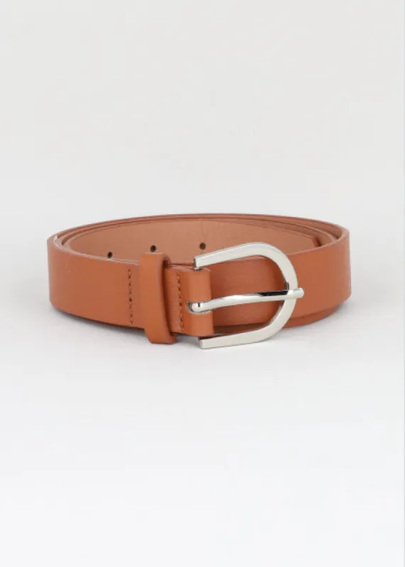 Cinturón Efecto Piel Hebilla Ovalada sold by Shasa