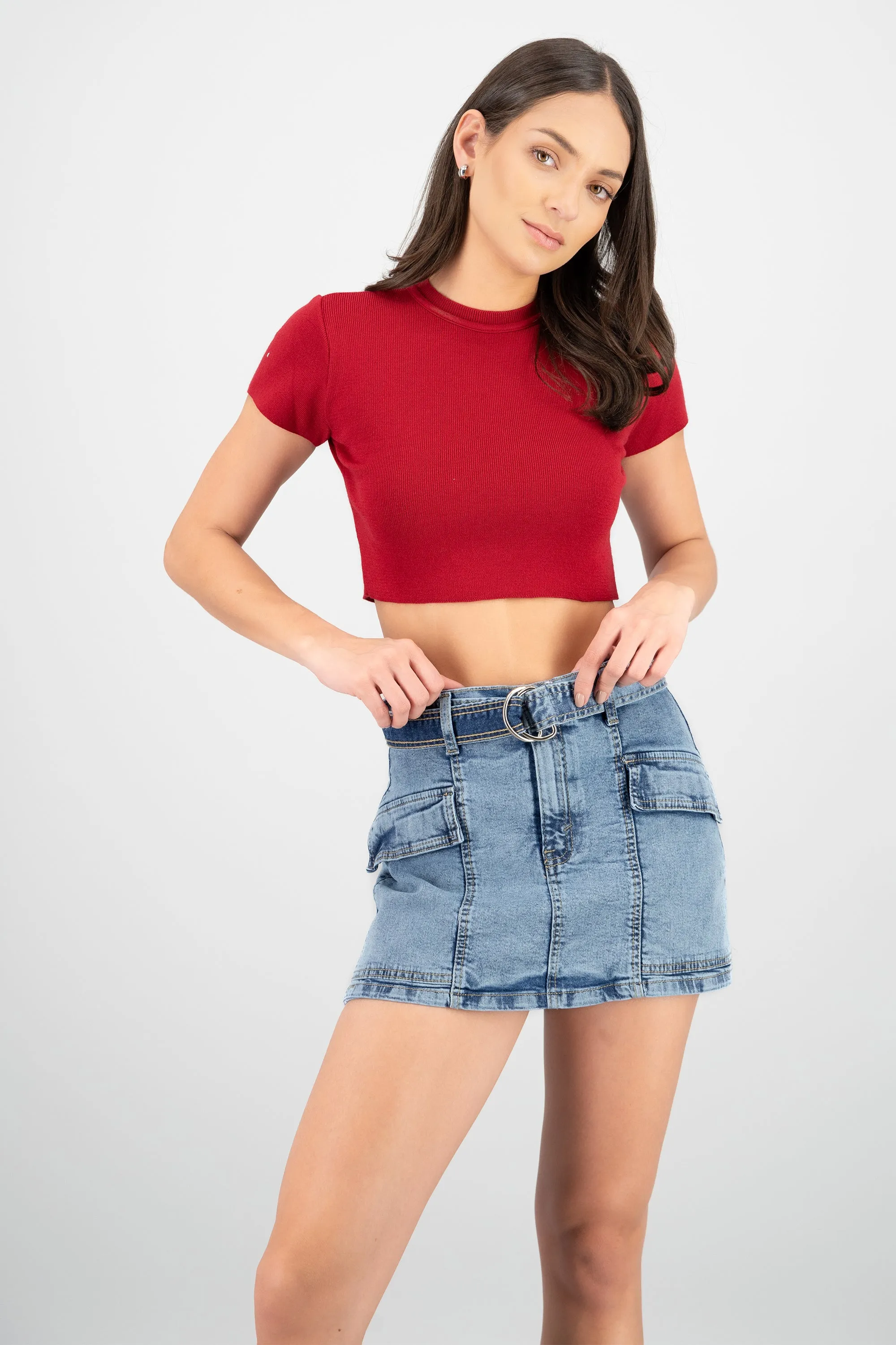 Top crop tejido manga corta sold by Shasa