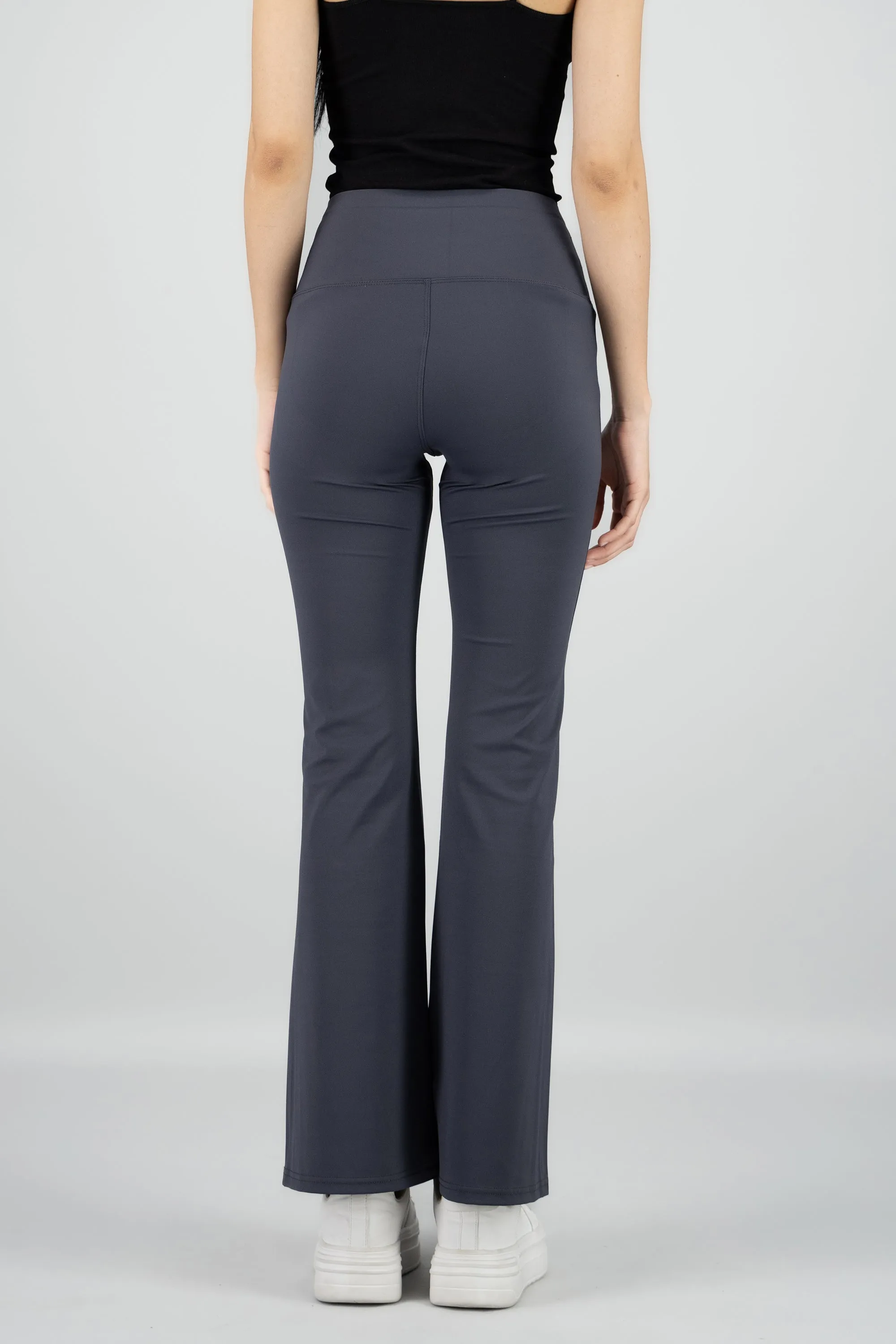 Pantalones suaves flare lisos sold by Shasa product image thumbnail 4