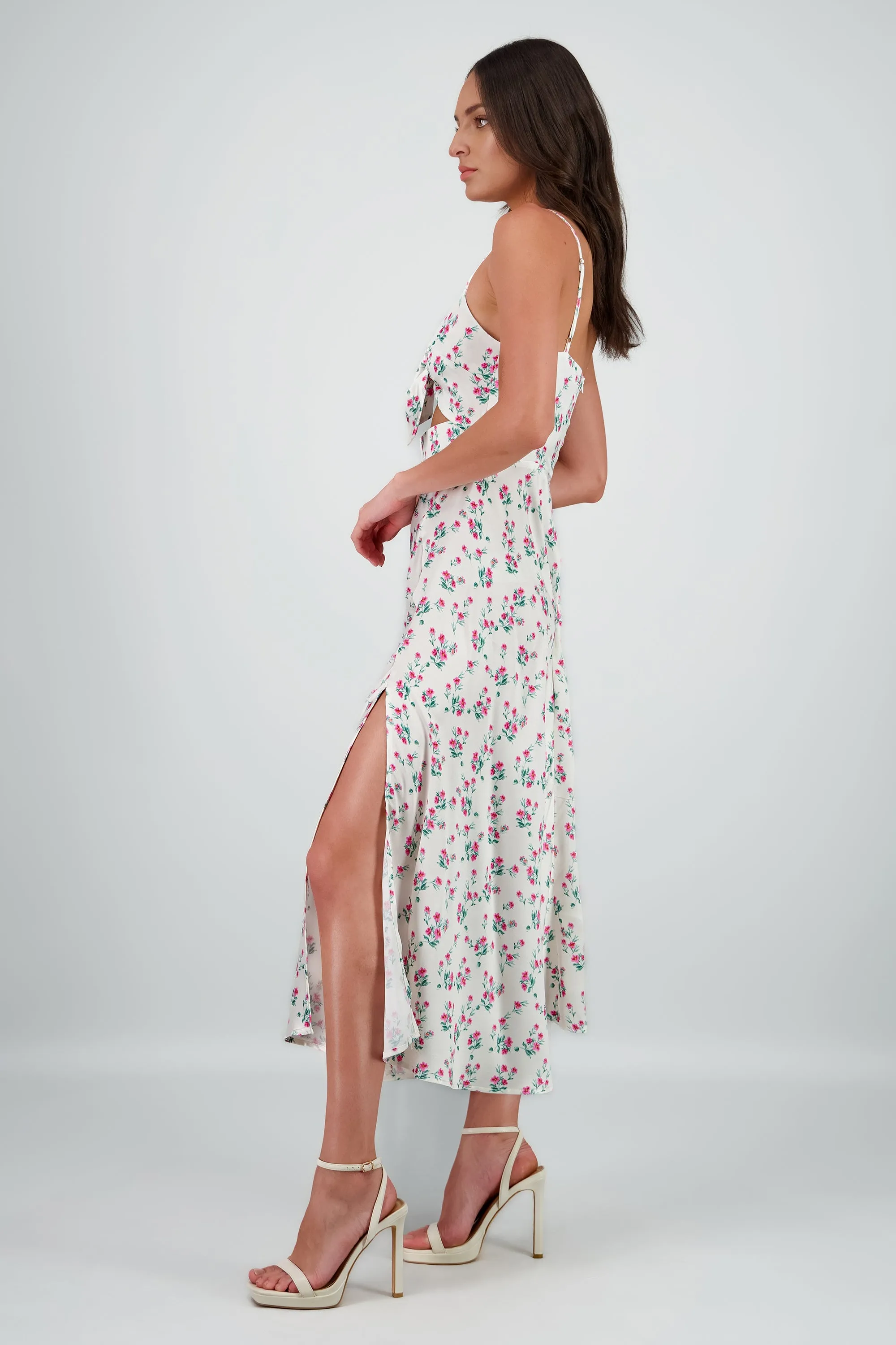 Vestido midi satin flores sold by Shasa product image thumbnail 3