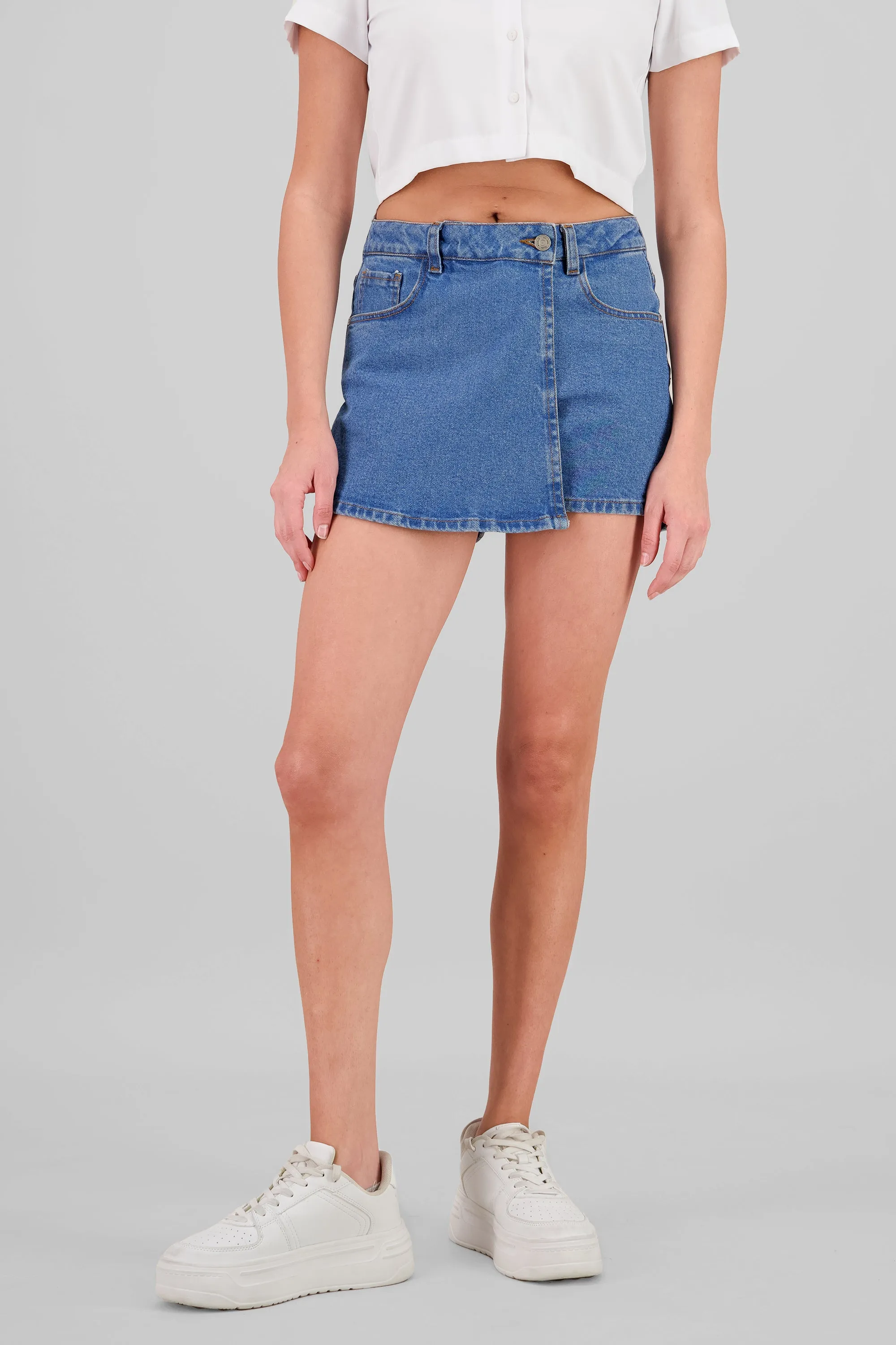 Falda short con cruce sold by Shasa product image thumbnail 2
