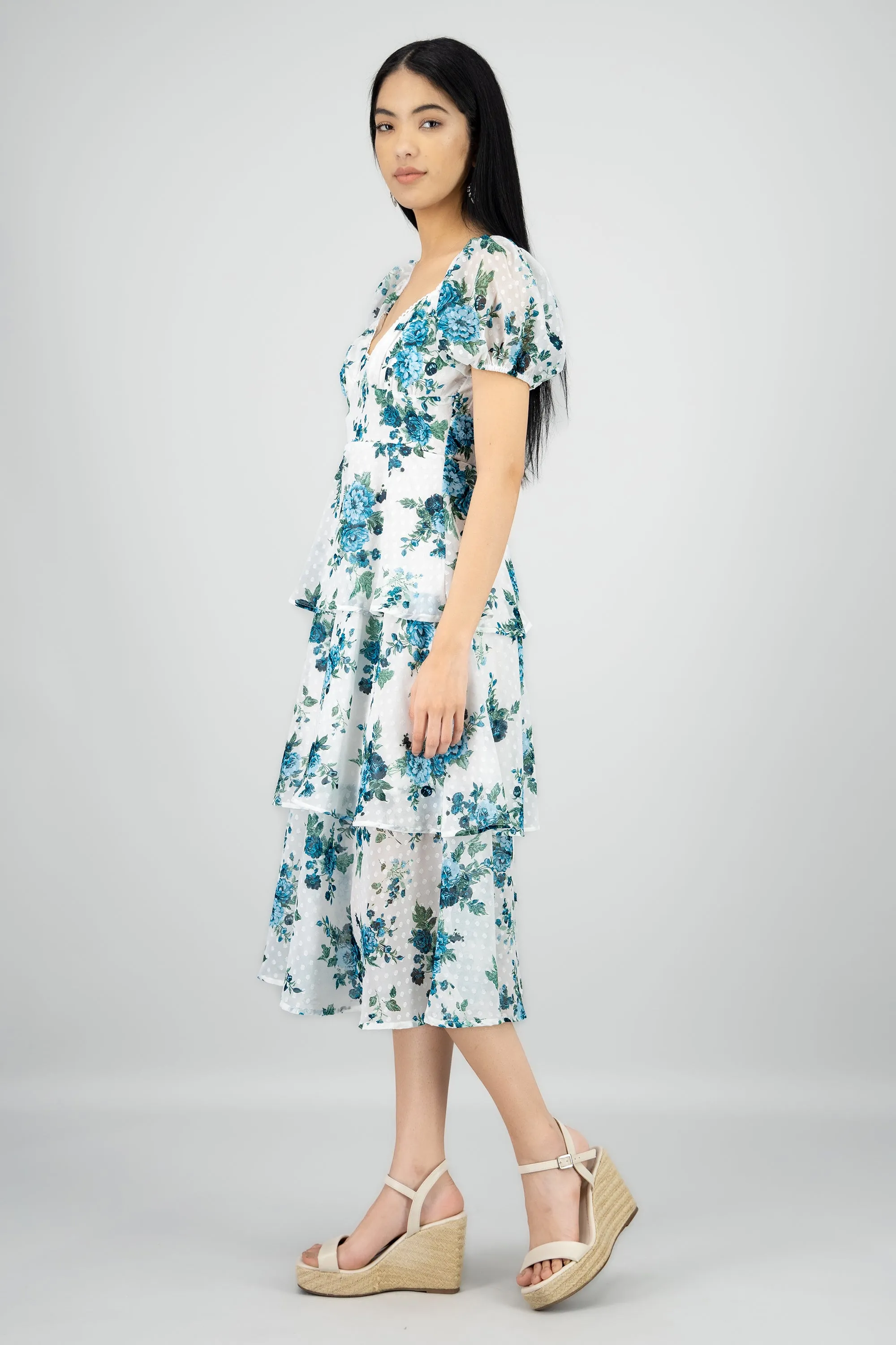 Vestido maxi flores con capas sold by Shasa product image thumbnail 3