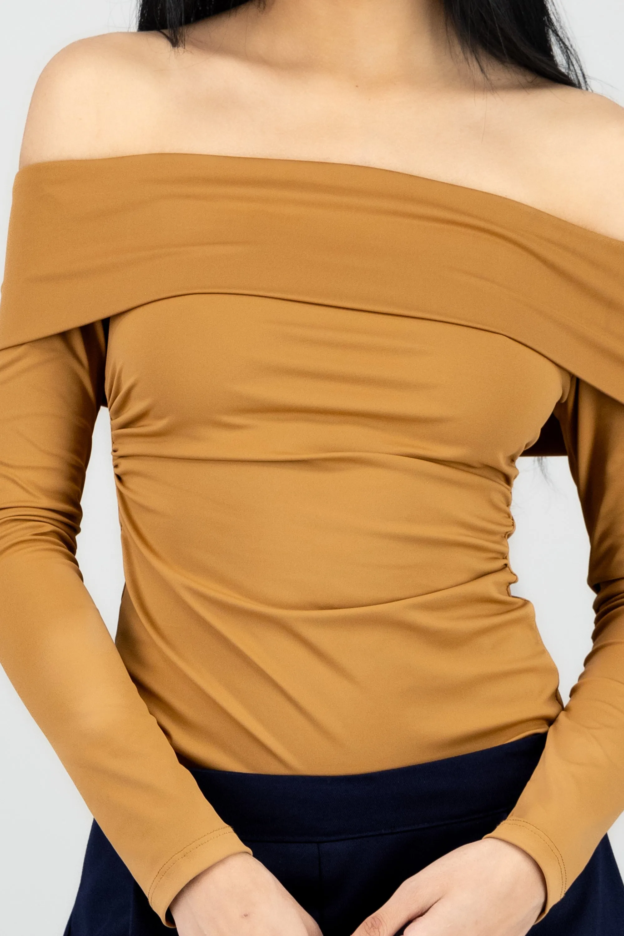 Top manga larga con dobles escote Hypsters sold by Shasa product image thumbnail 5