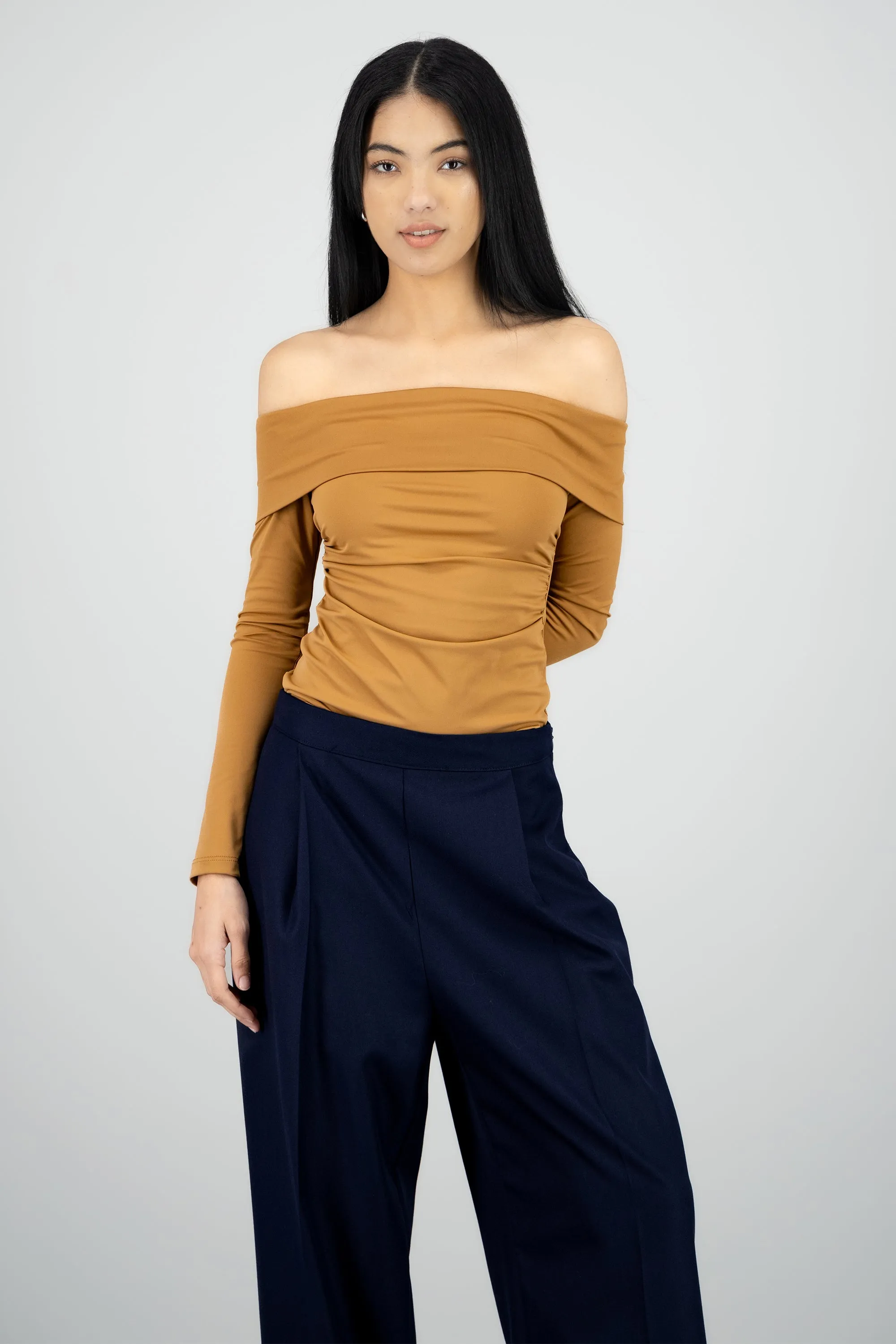 Top manga larga con dobles escote Hypsters sold by Shasa product image thumbnail 2