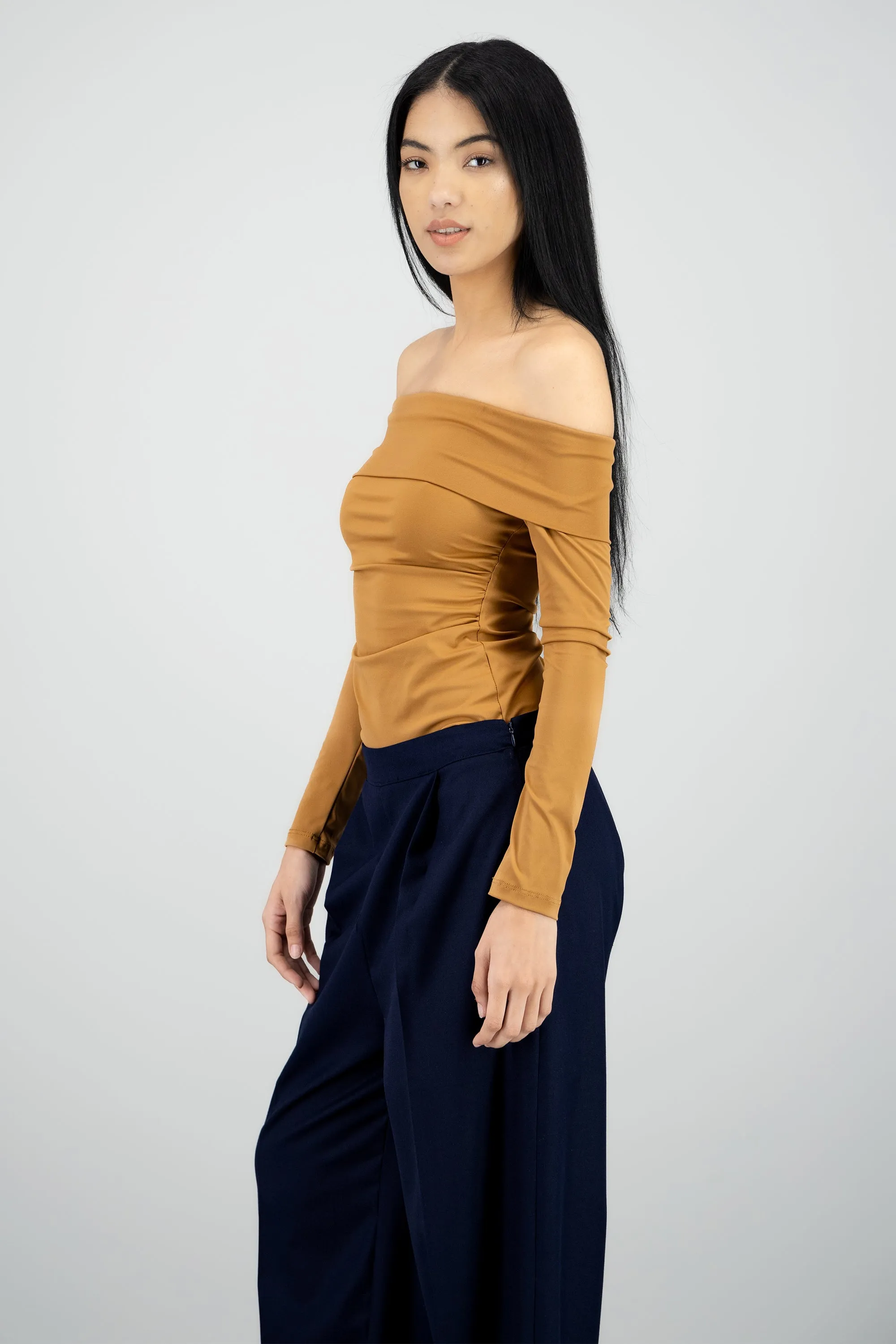 Top manga larga con dobles escote Hypsters sold by Shasa product image thumbnail 3