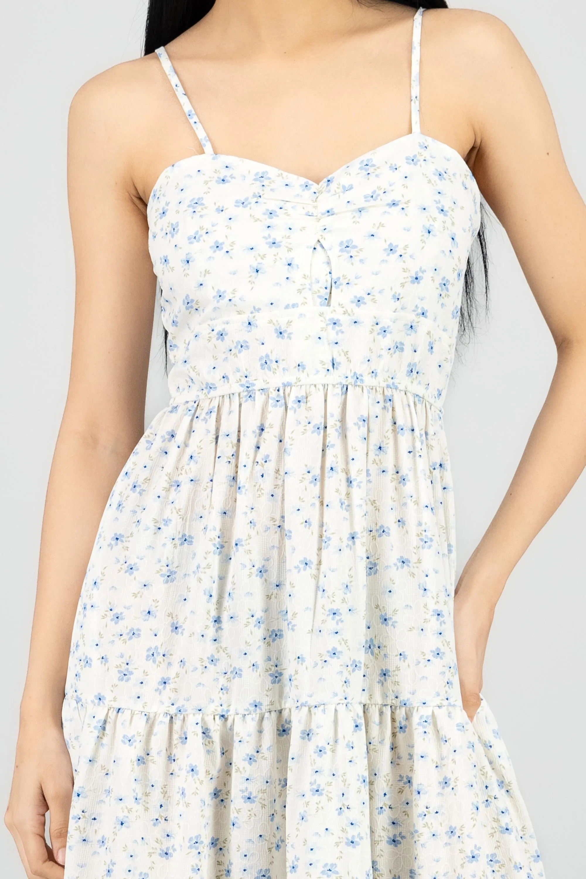 Vestido maxi con nudo textura flores sold by Shasa product image thumbnail 5