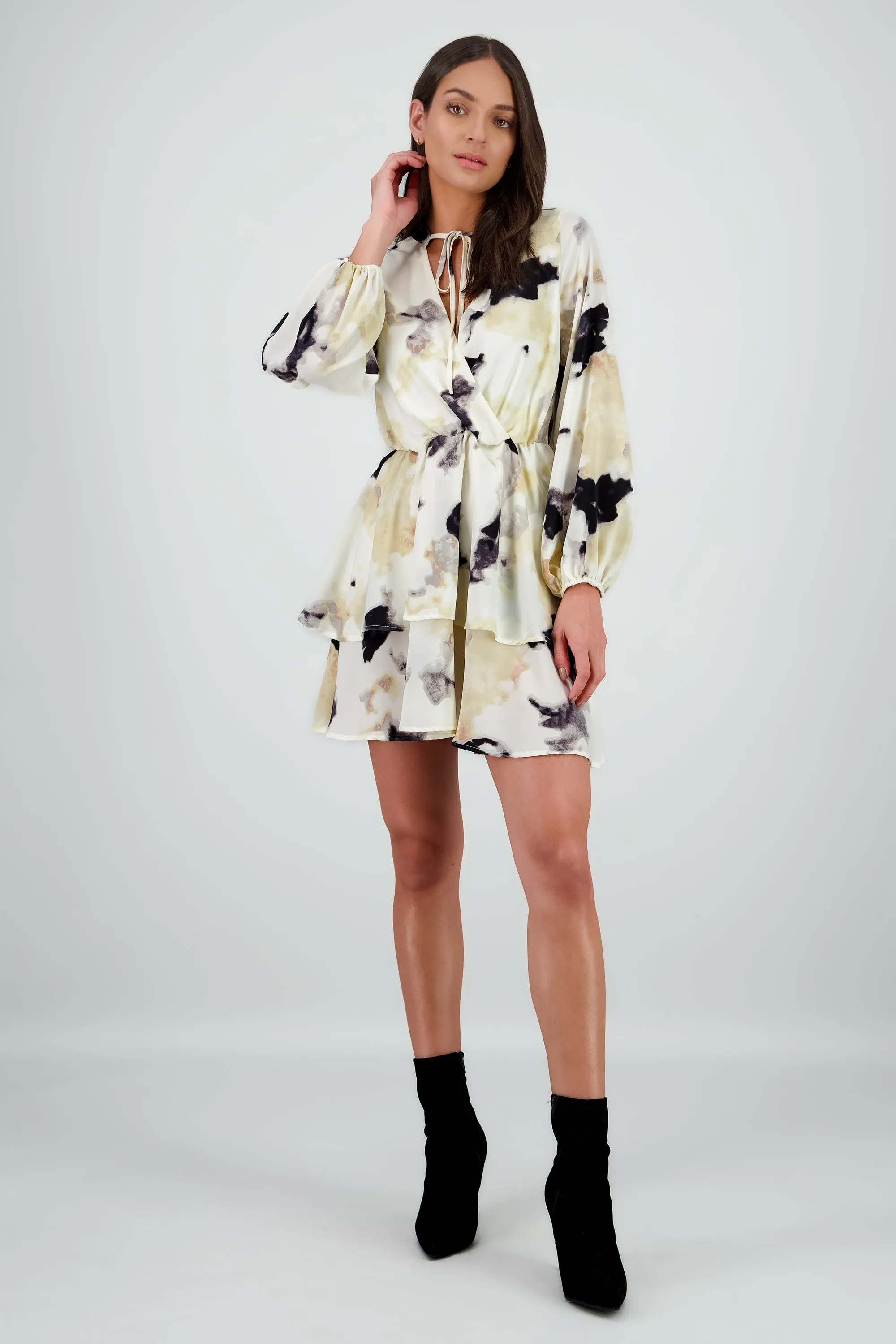 Vestido mini manga larga estampado manchas Hyp sold by Shasa product image thumbnail 2