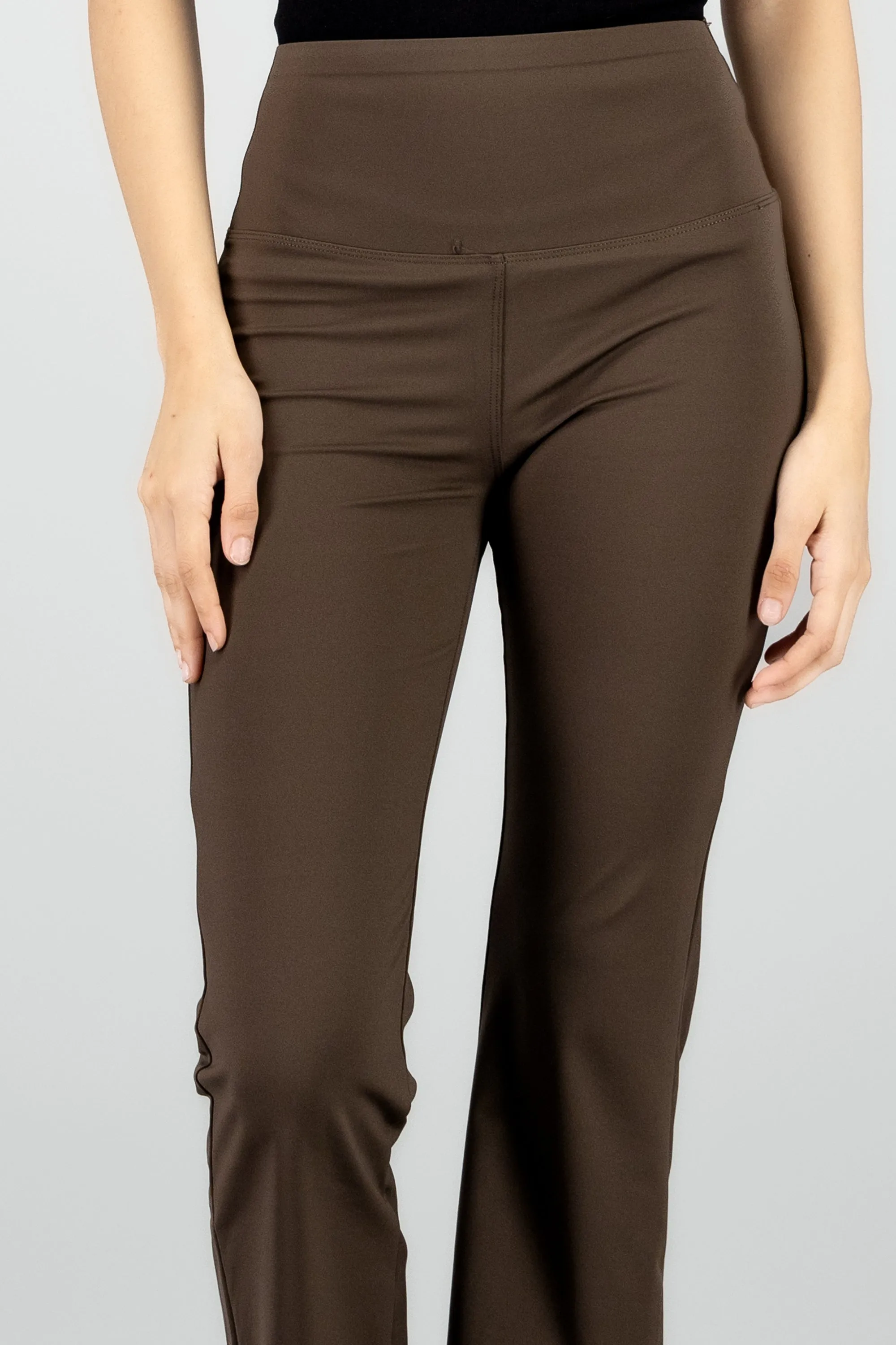 Pantalones suaves flare lisos sold by Shasa product image thumbnail 5