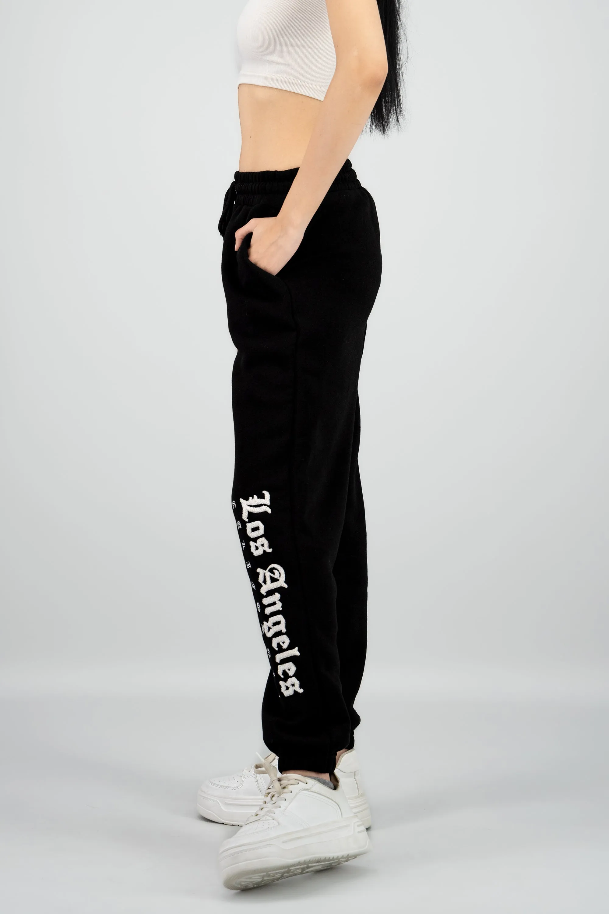 Pants estampado los angeles sold by Shasa product image thumbnail 3