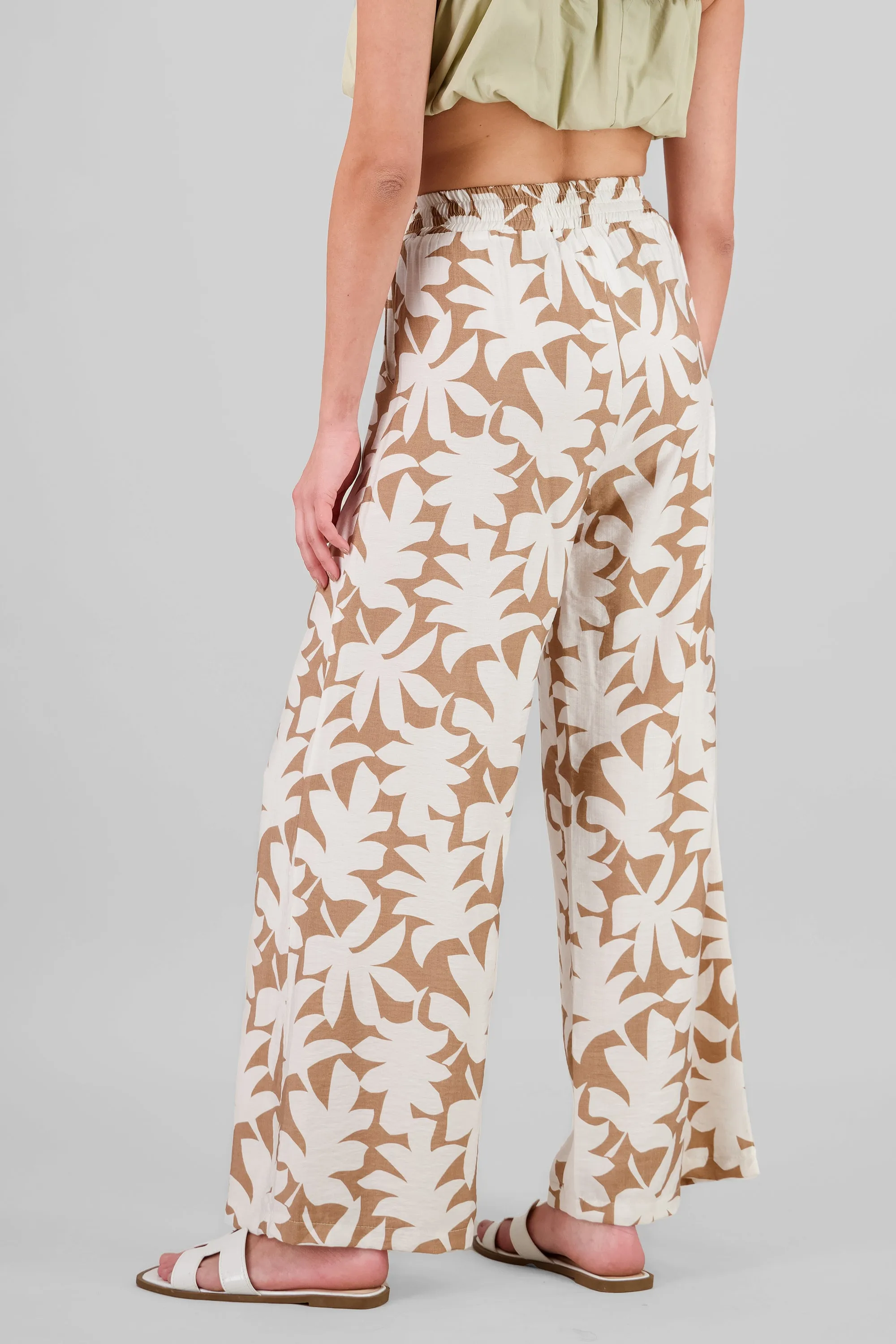 Pantalon amplio estampado tropical sold by Shasa product image thumbnail 4