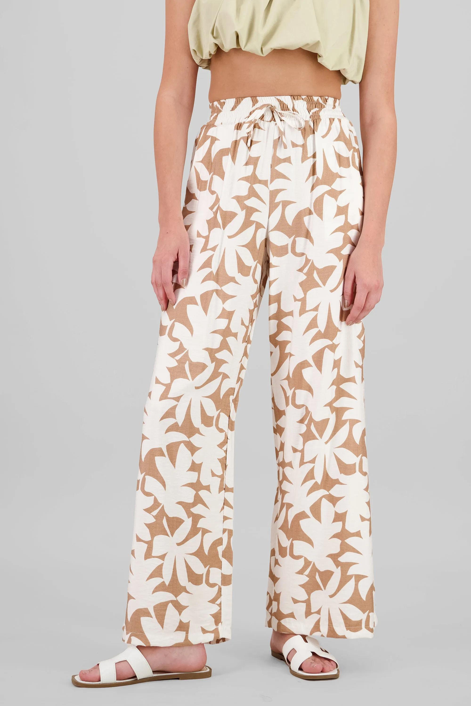 Pantalon amplio estampado tropical sold by Shasa product image thumbnail 2