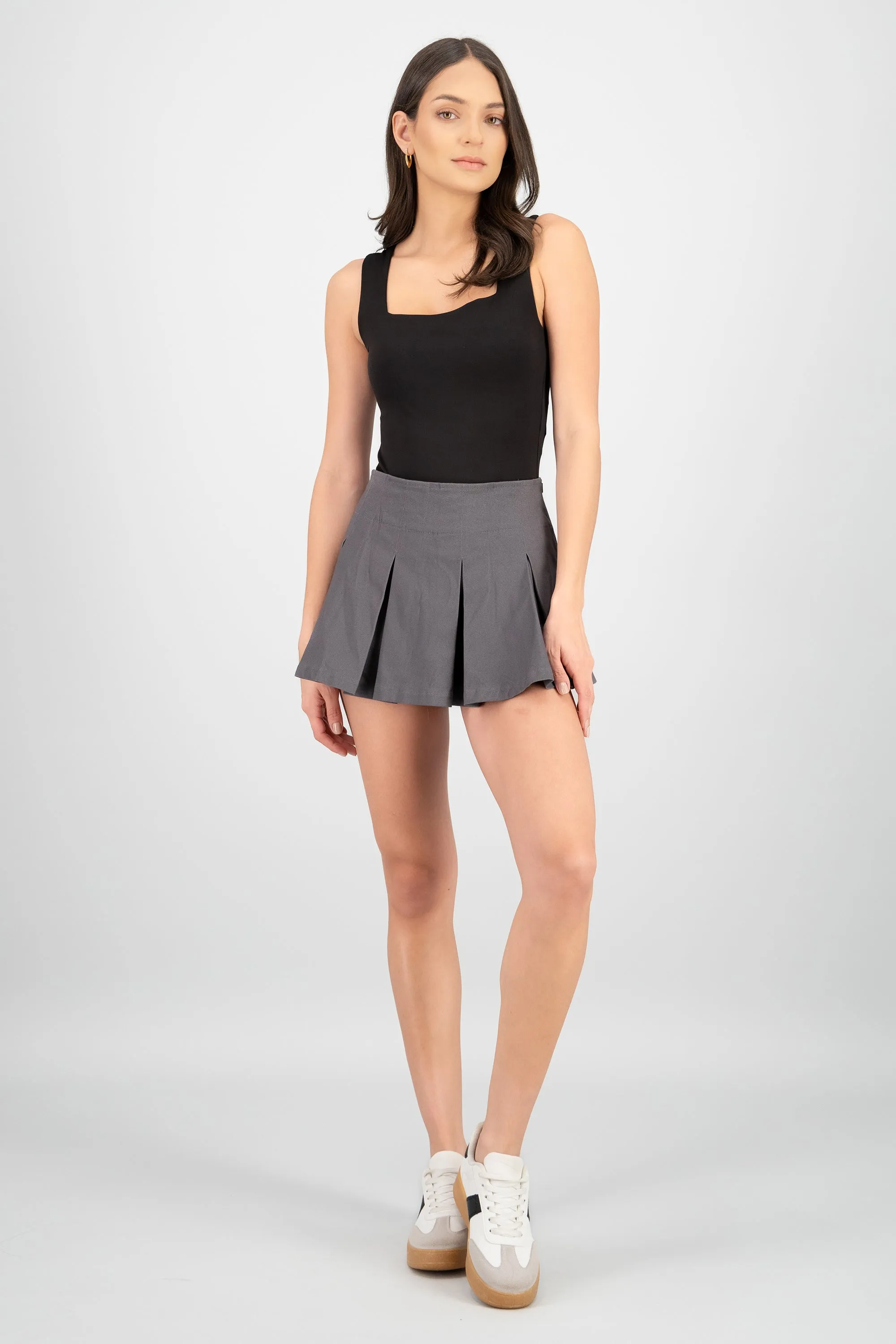 Falda mini tablas sold by Shasa