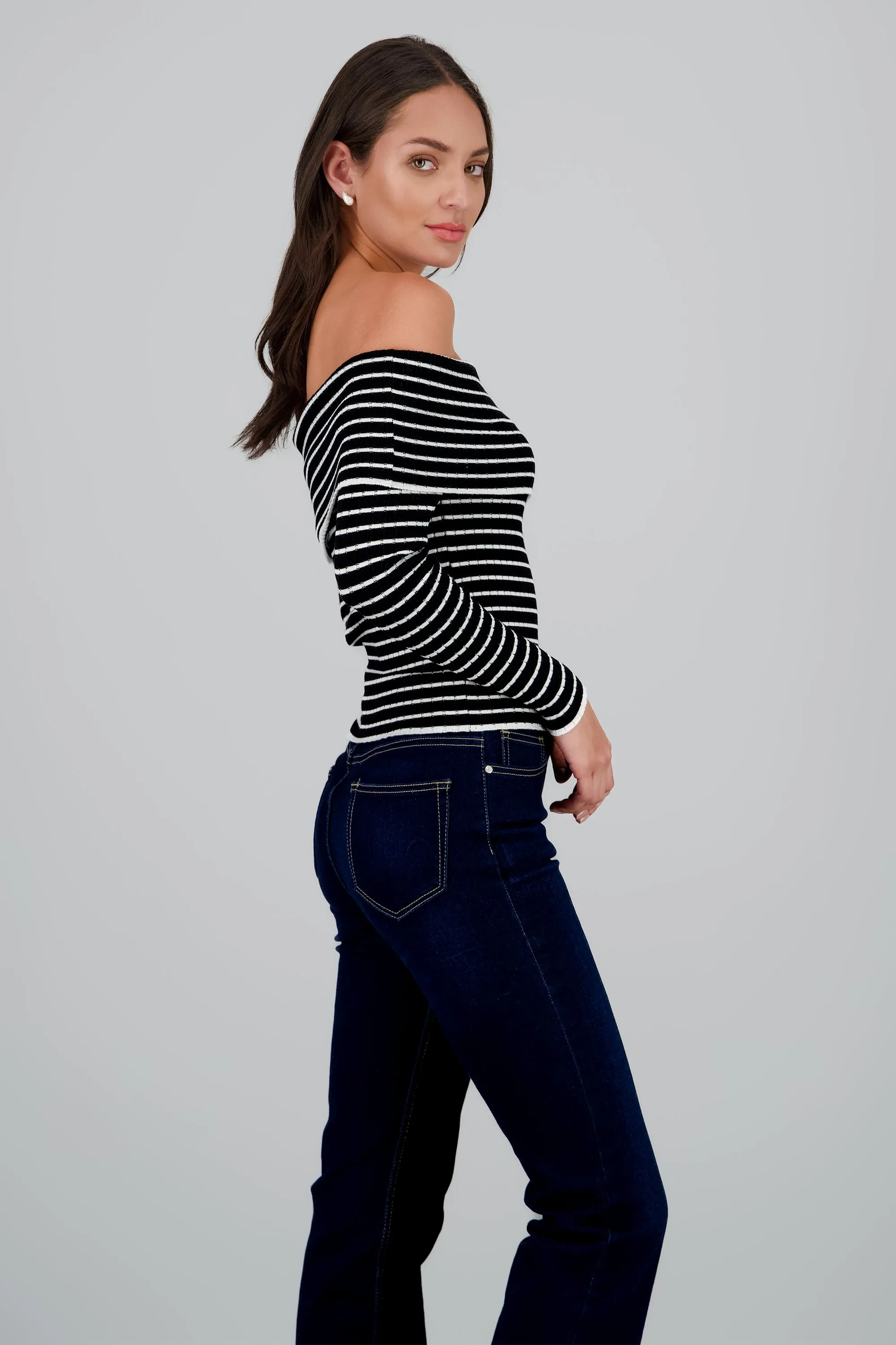 Top manga larga off shoulder textura sold by Shasa product image thumbnail 3