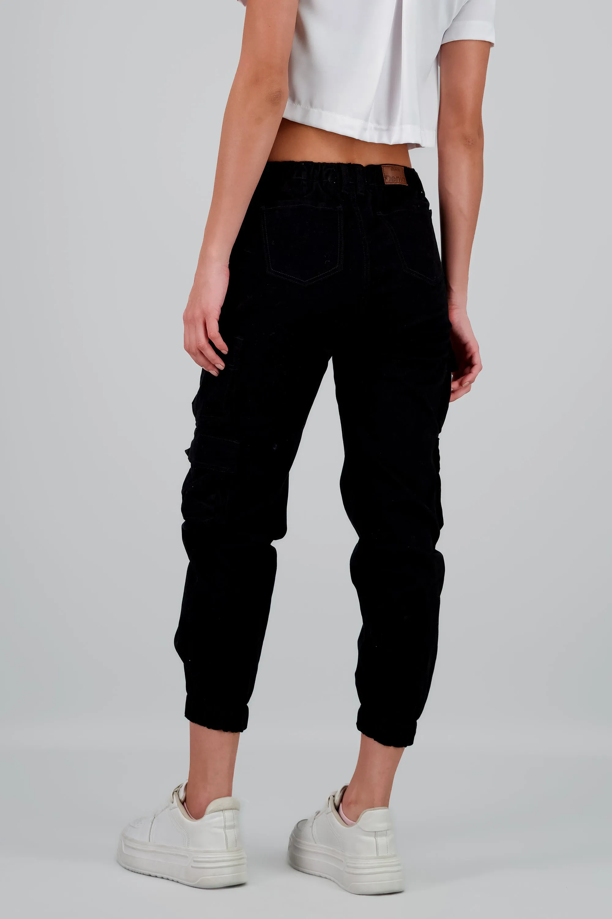 Jeans cargo monocolor sold by Shasa product image thumbnail 4