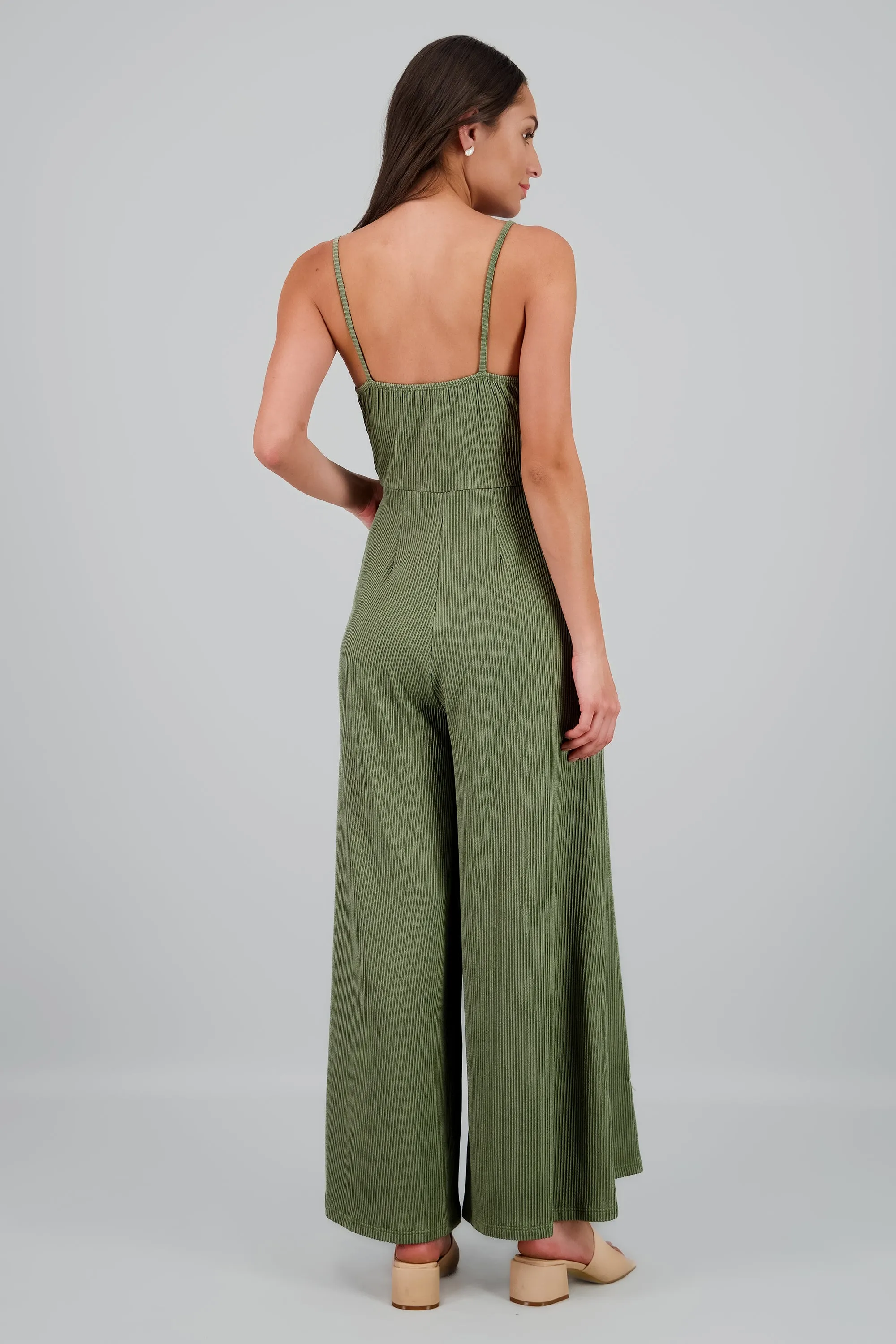 Jumpuit tirantes detalle textura sold by Shasa product image thumbnail 4