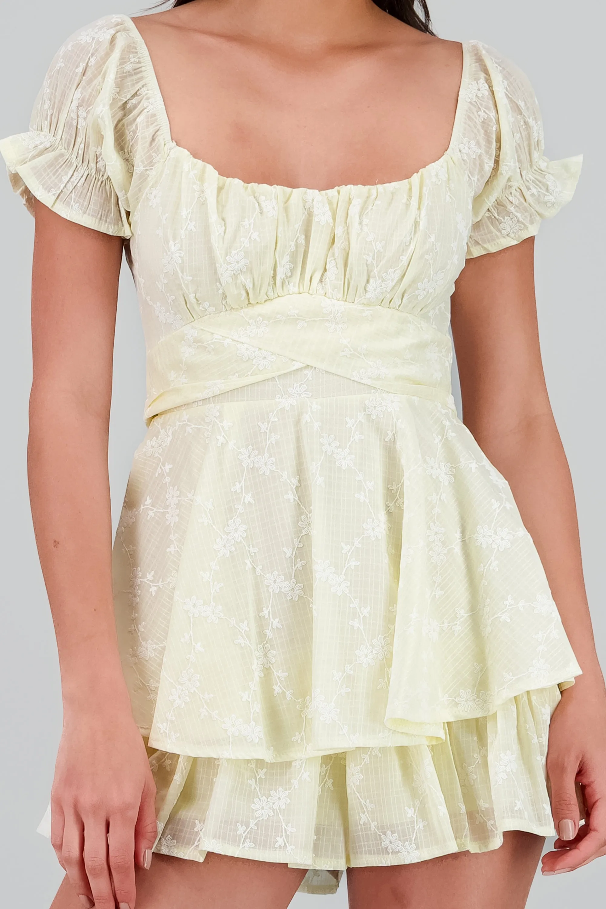 Romper olanes textura bordado flores sold by Shasa product image thumbnail 5