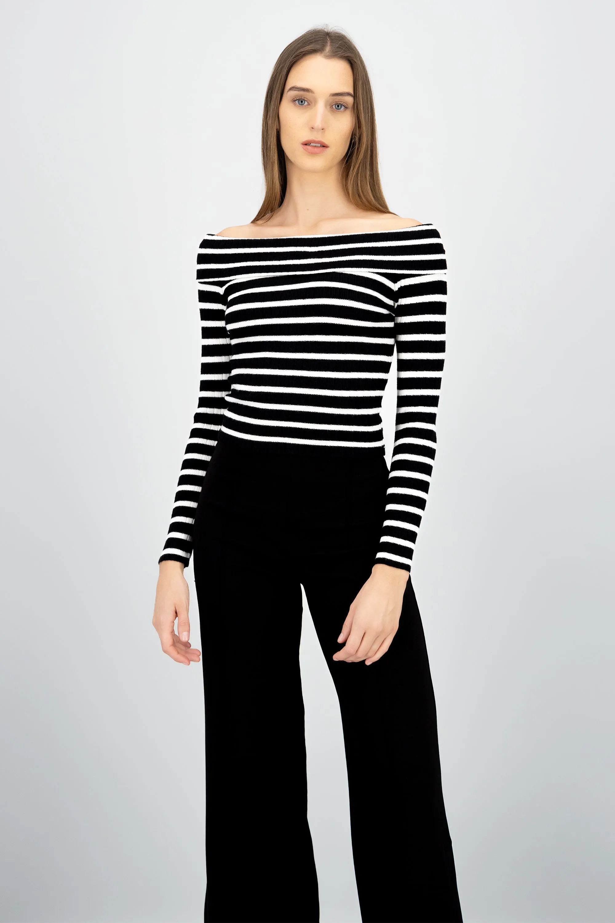 Top rayas off shoulder manga rayas sold by Shasa