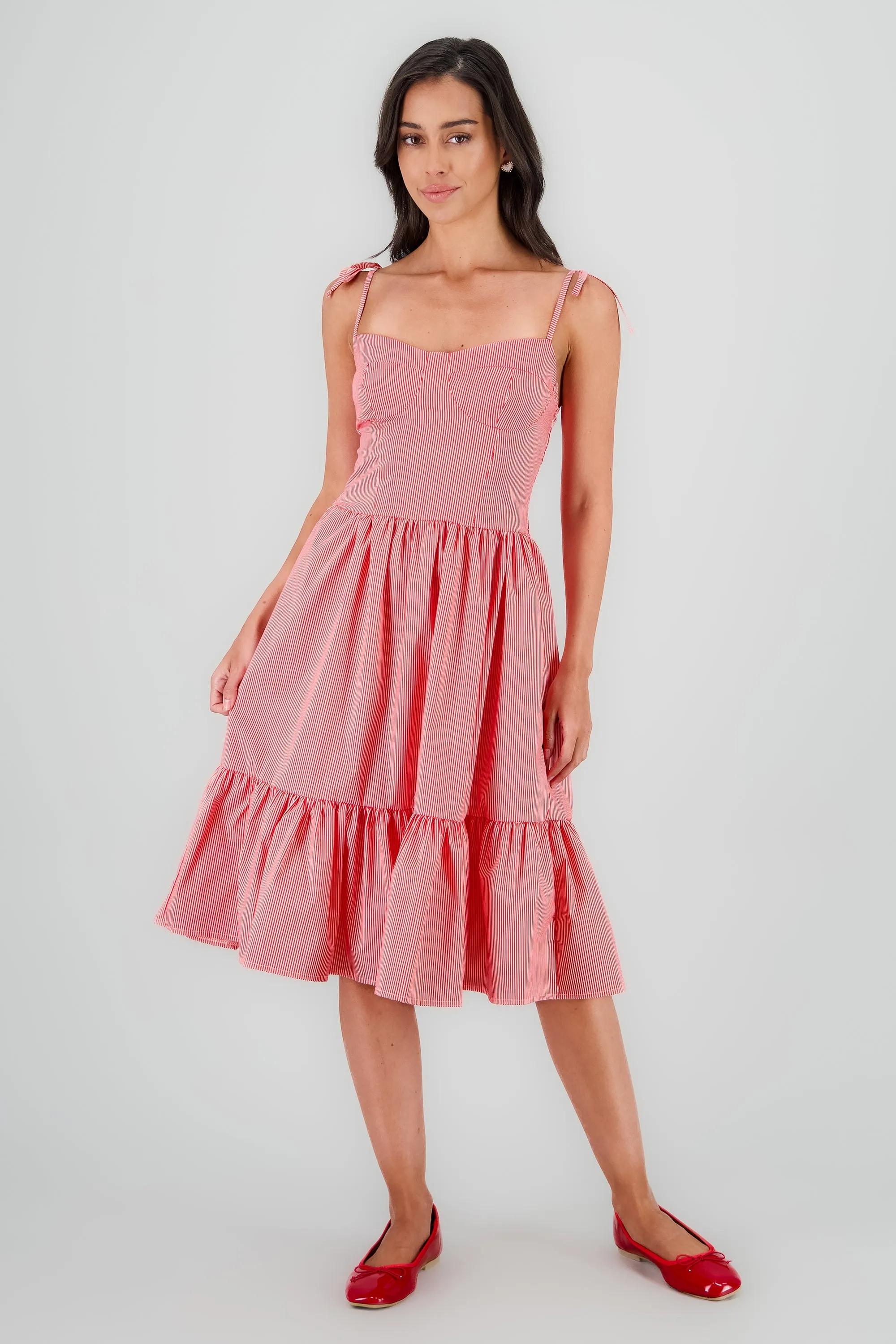 Vestido mini tirantes copas olan sold by Shasa