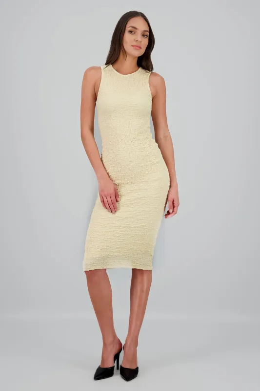 Vestido midi textura sold by Shasa