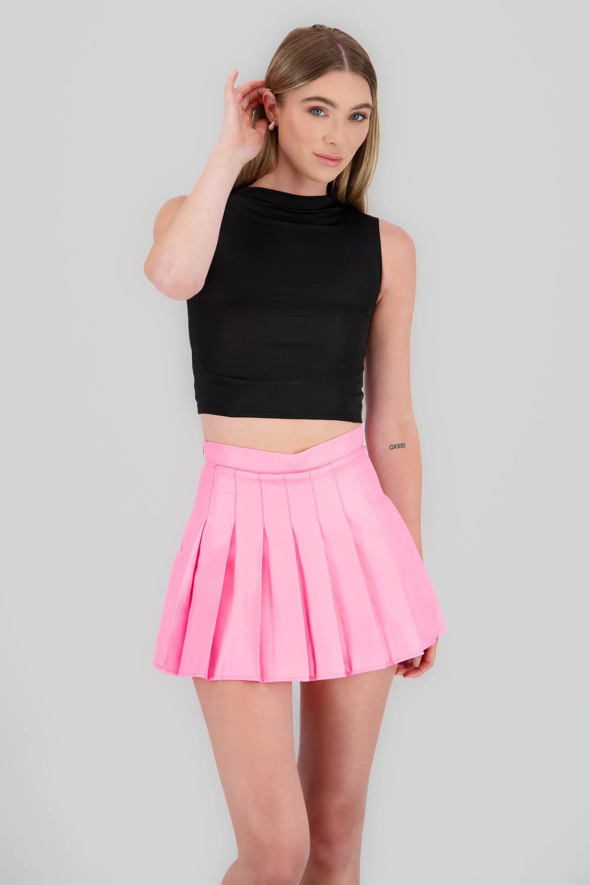 Top sin manga de rib liso sold by Shasa product image thumbnail 2