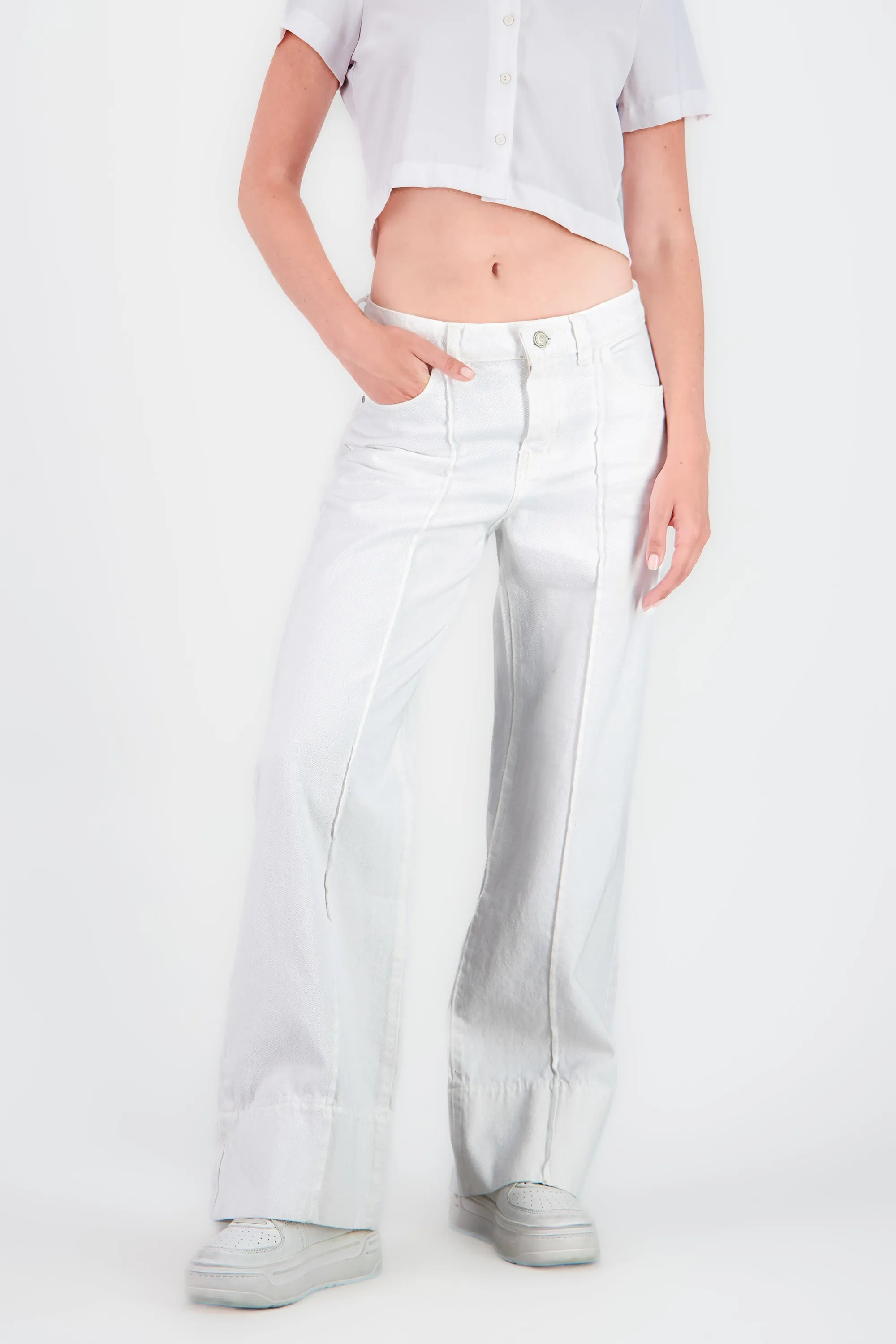 Jeans wide leg corte y doblez sold by Shasa product image thumbnail 2