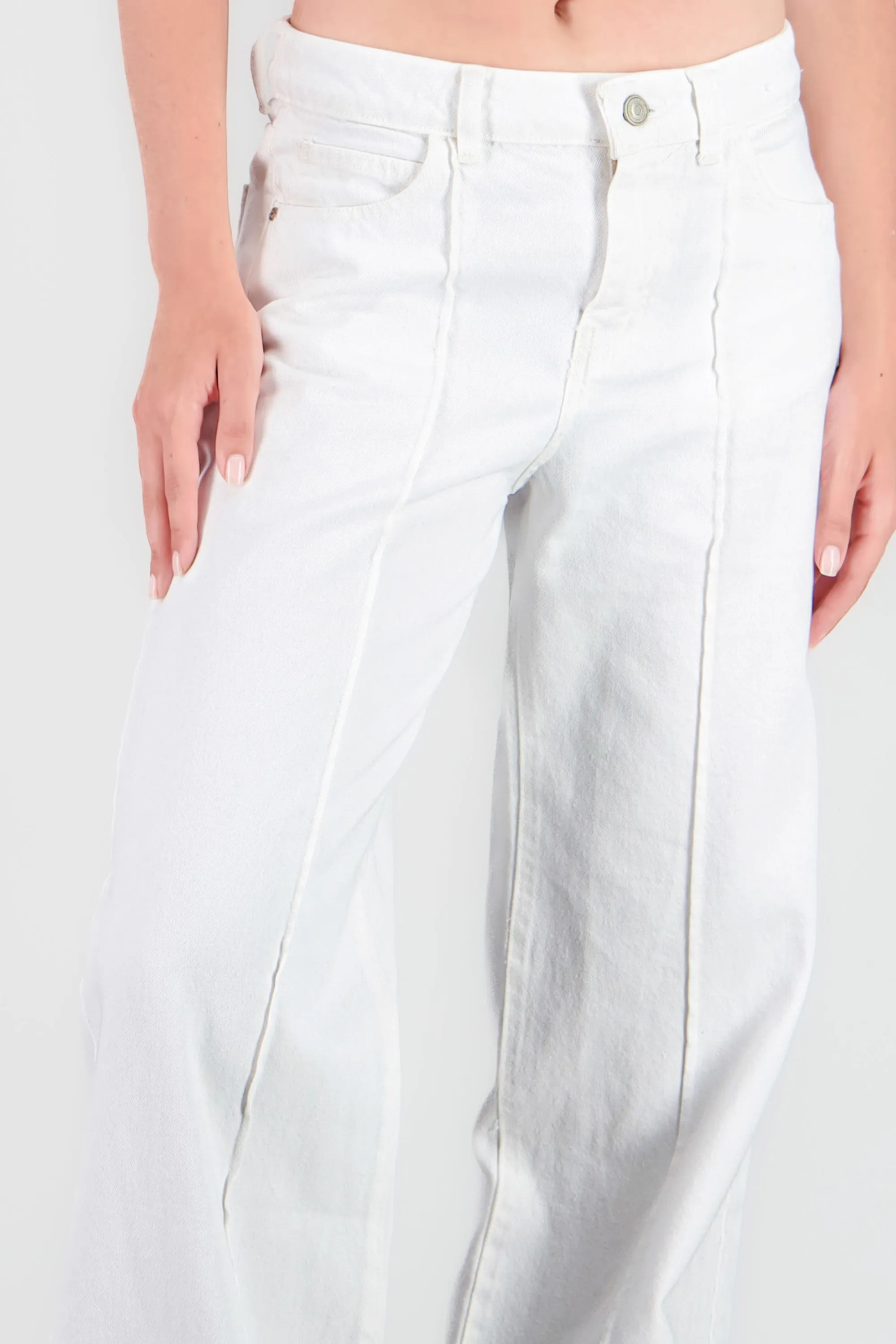 Jeans wide leg corte y doblez sold by Shasa product image thumbnail 5