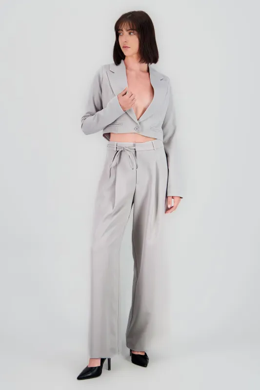 Pantalon amplio detalle laso sold by Shasa