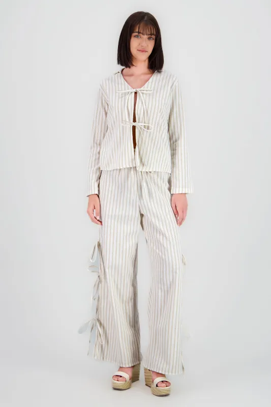 Pantalon fluido rayas sold by Shasa