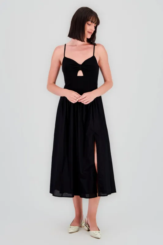 Vestido Maxi Detalle Nudo sold by Shasa