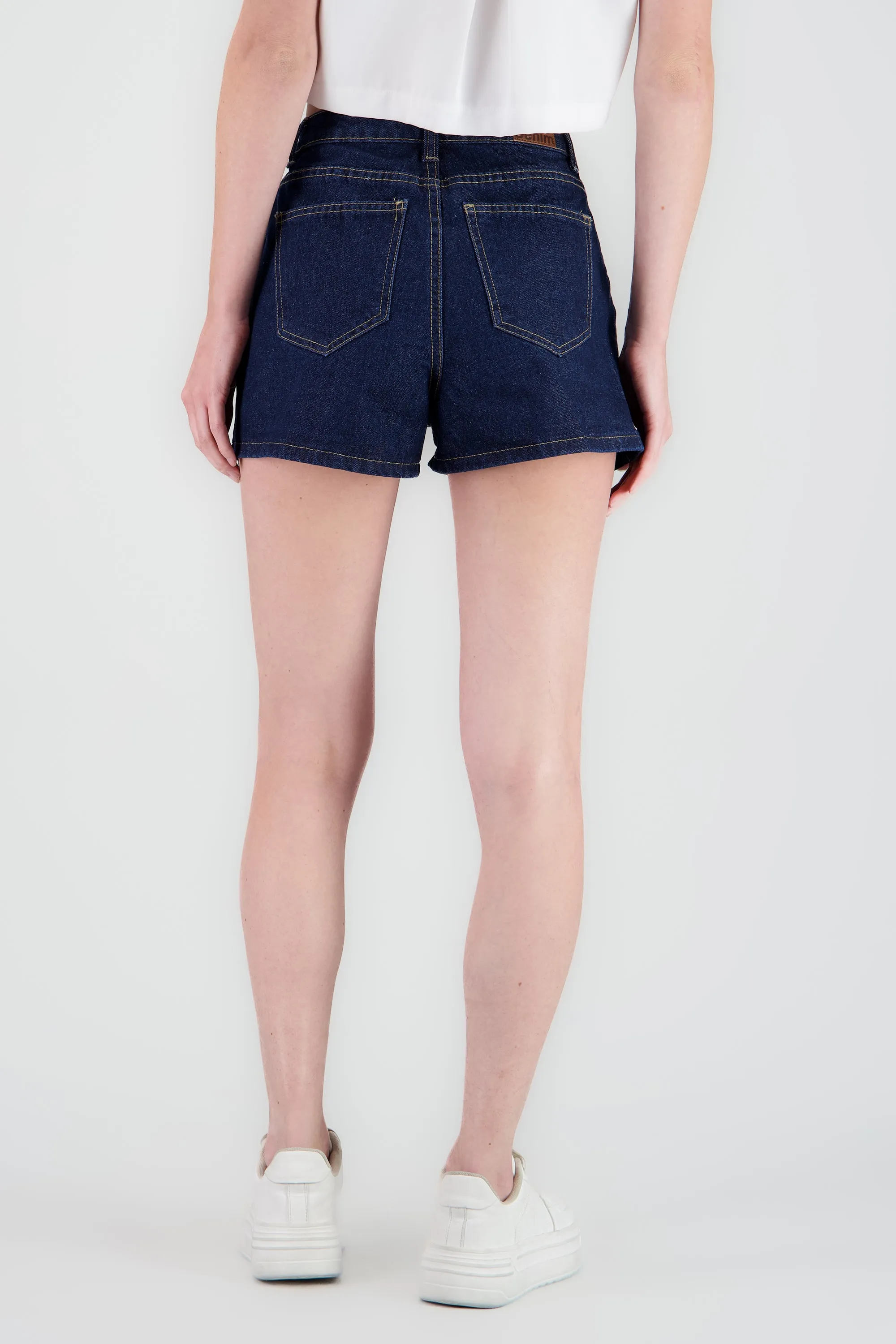 Short liso bolsas diagonal sold by Shasa product image thumbnail 4