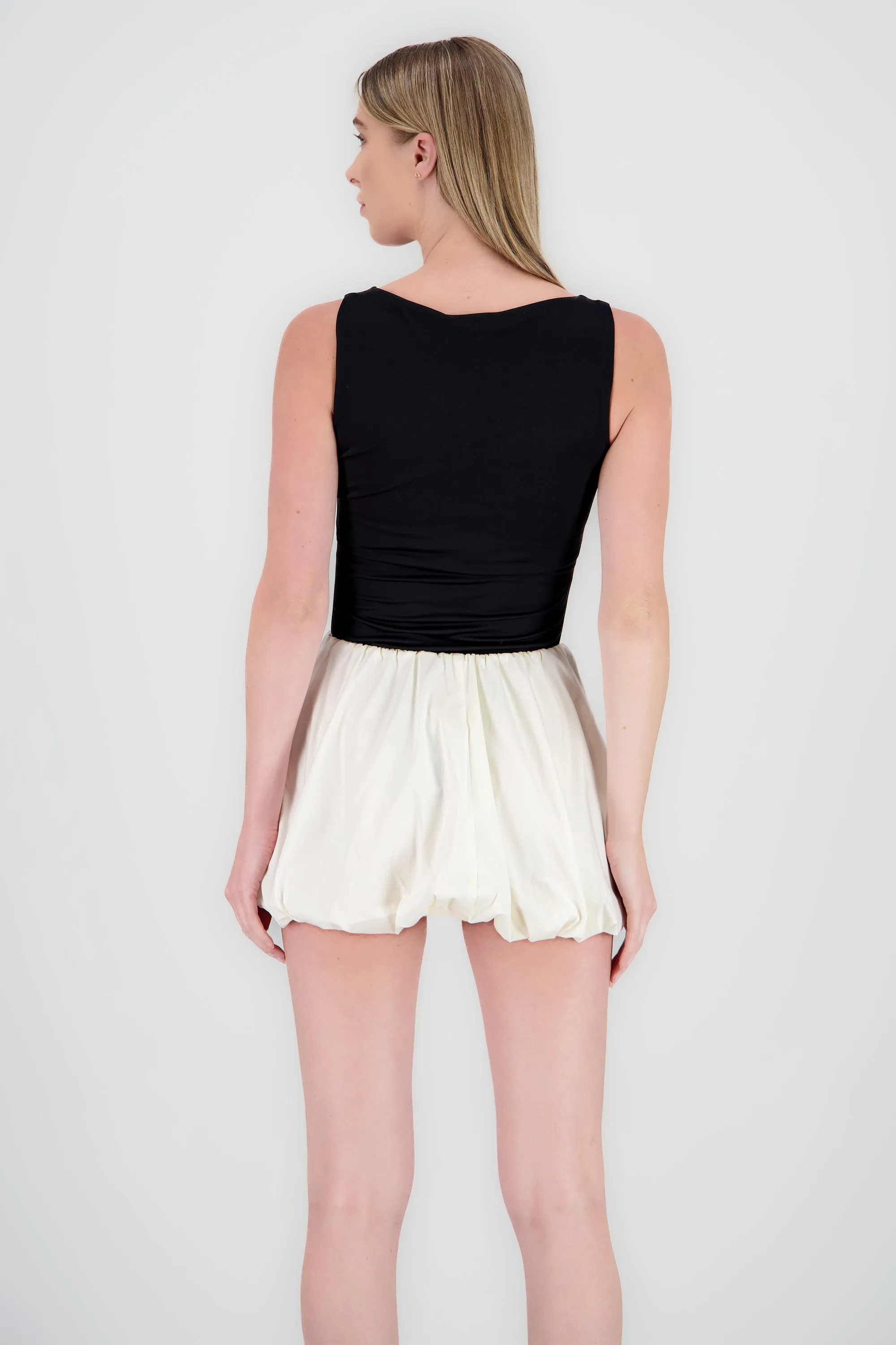 Body liso flor Hypsters sold by Shasa product image thumbnail 4