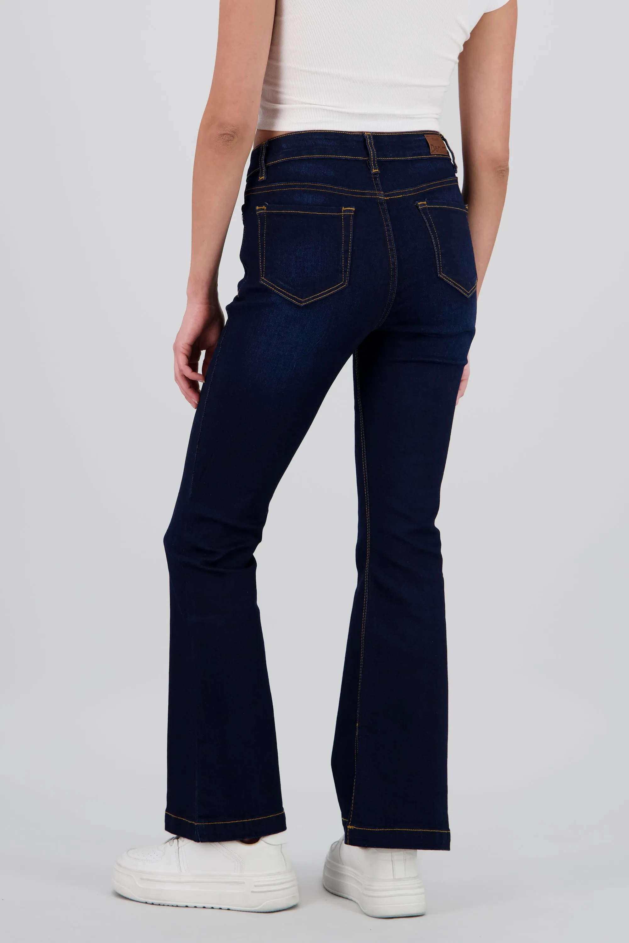 Jeans flare dobladillo sold by Shasa product image thumbnail 4