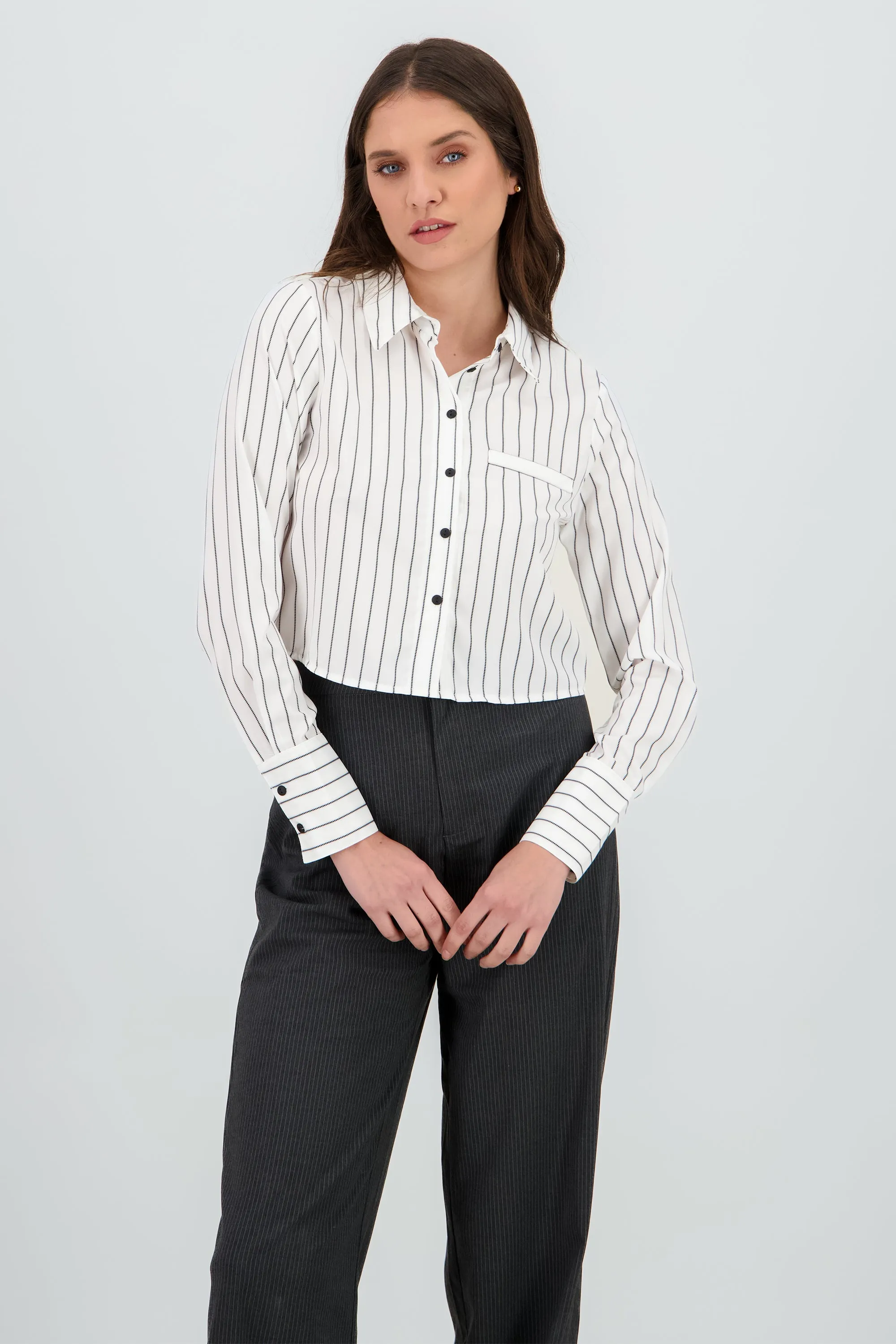 Camisa crop manga larga rayas sold by Shasa