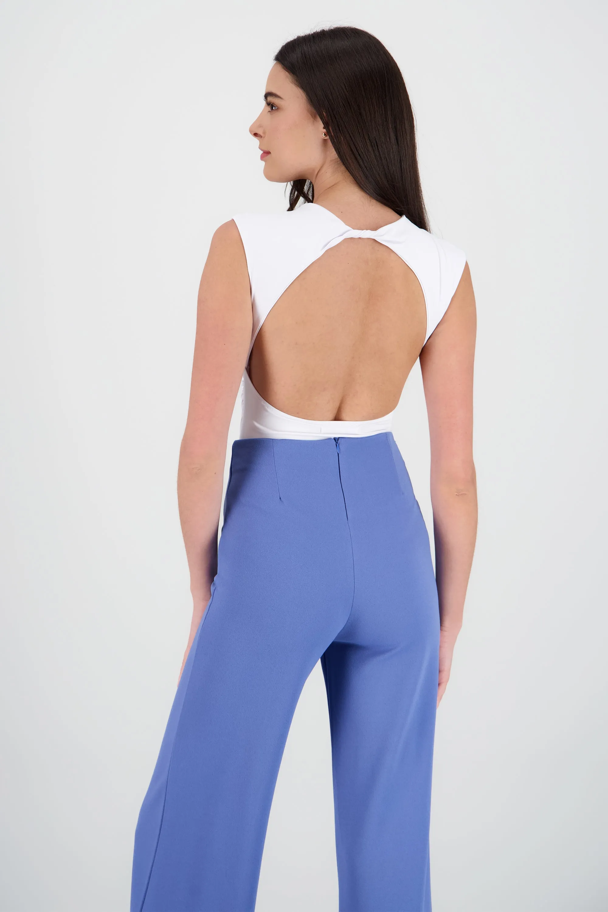 Body manga corta escote espalda sold by Shasa product image thumbnail 4