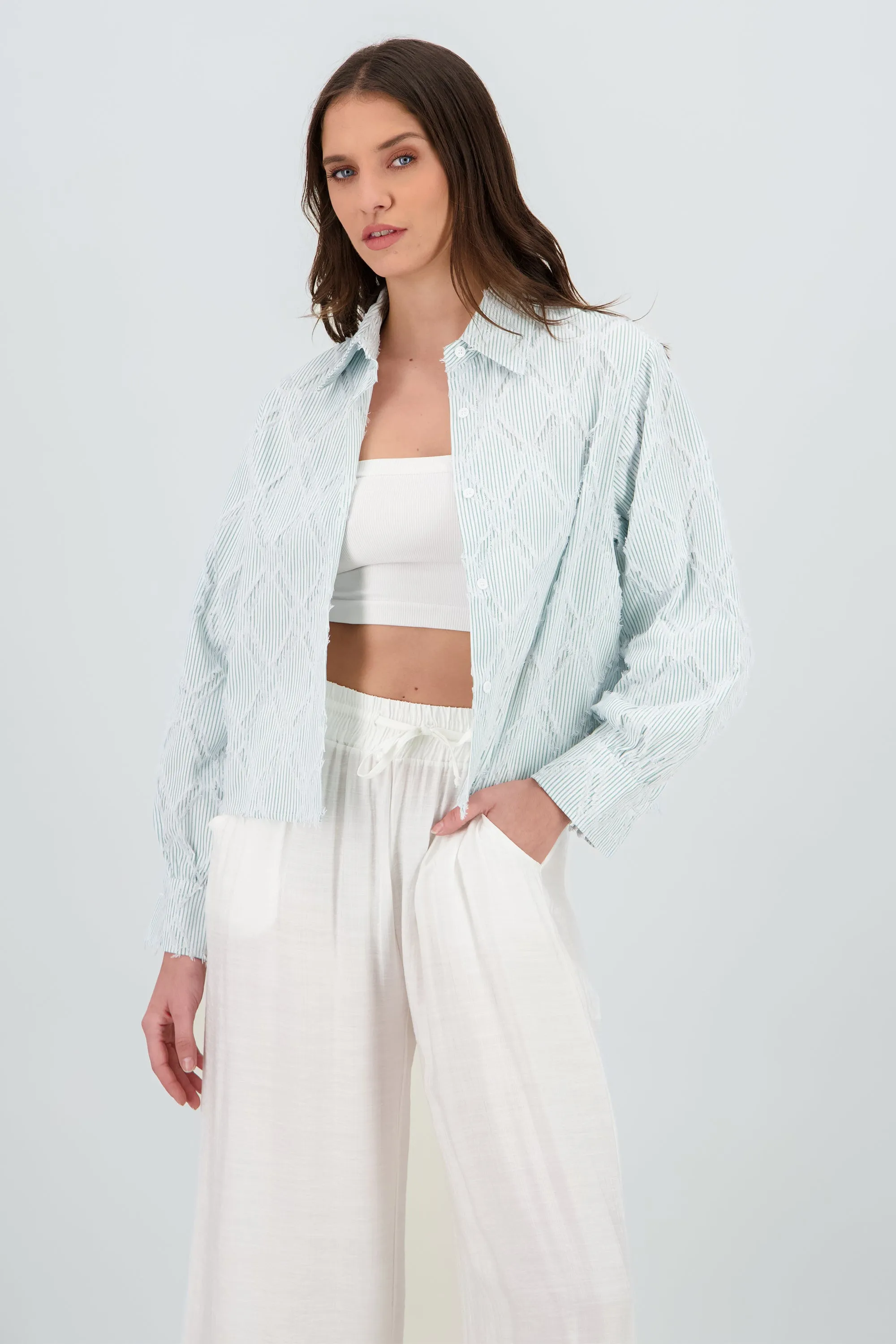 Camisa crop bordado sold by Shasa product image thumbnail 2