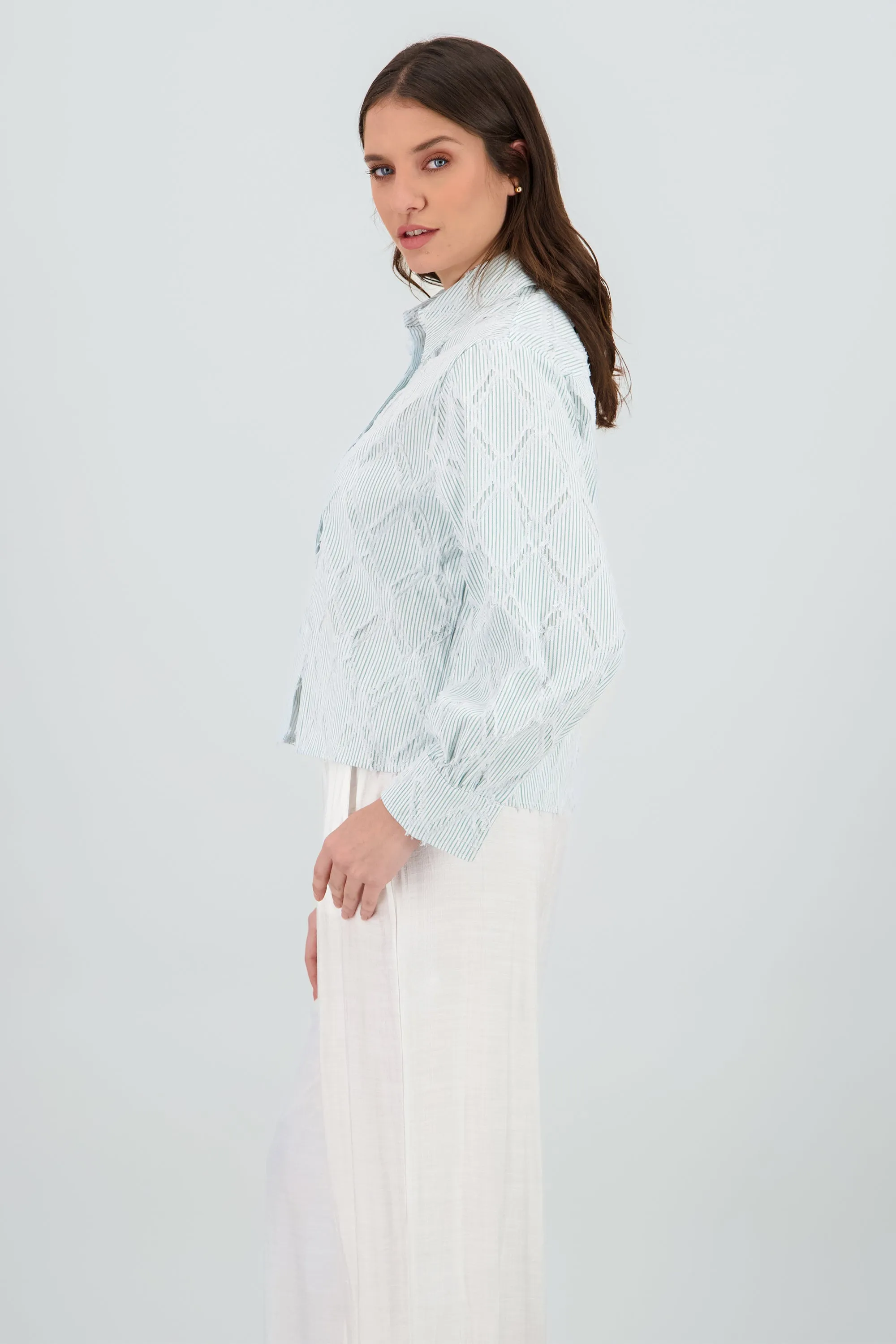 Camisa crop bordado sold by Shasa product image thumbnail 3