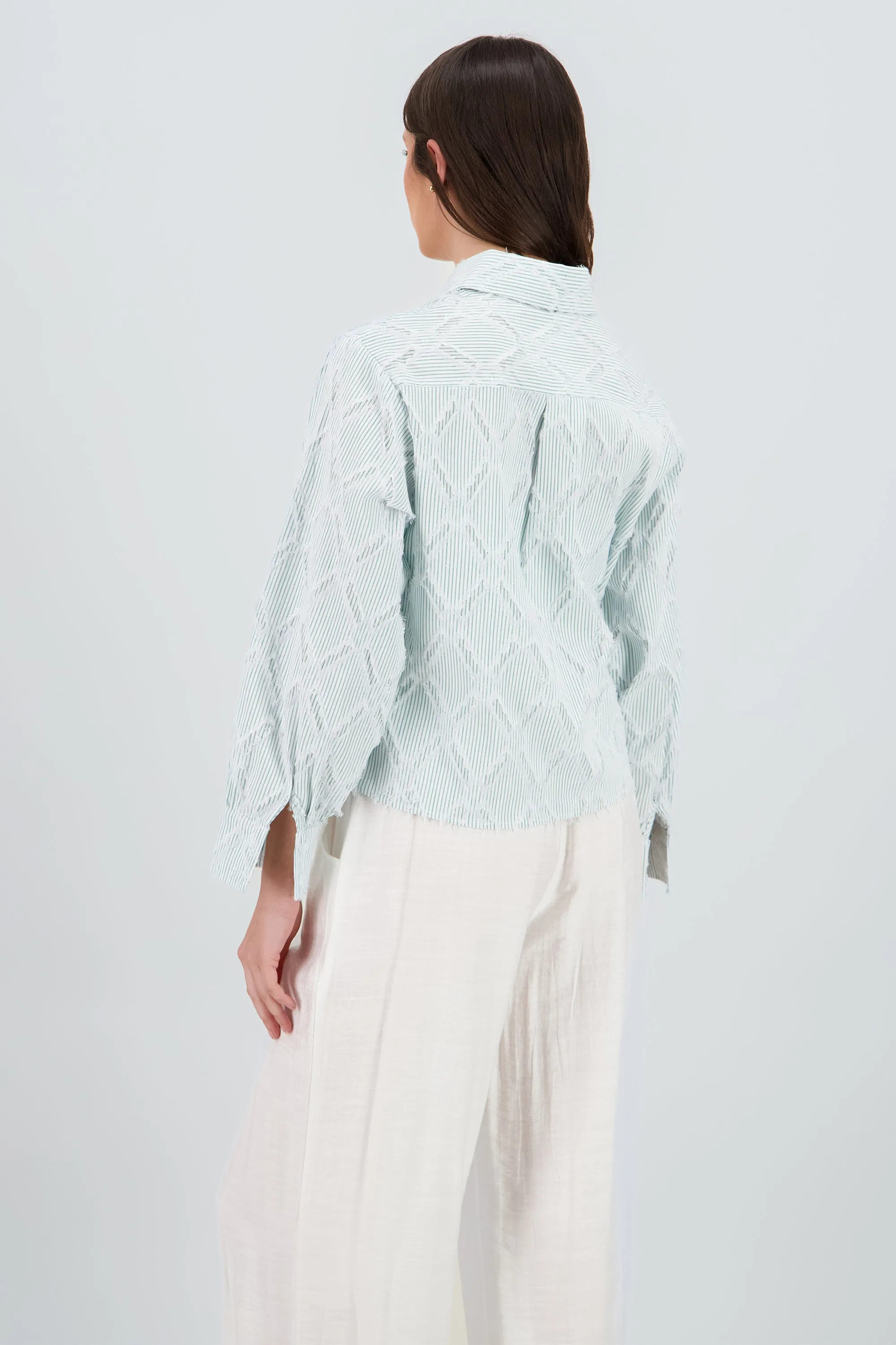 Camisa crop bordado sold by Shasa product image thumbnail 4