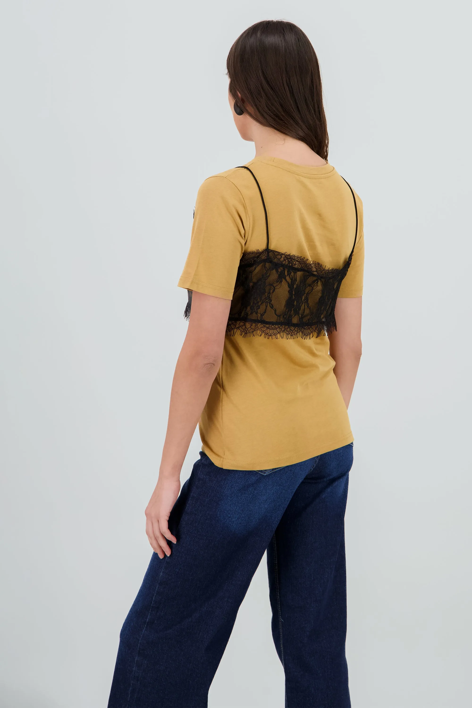 Playera oversized detalle encaje sold by Shasa product image thumbnail 4