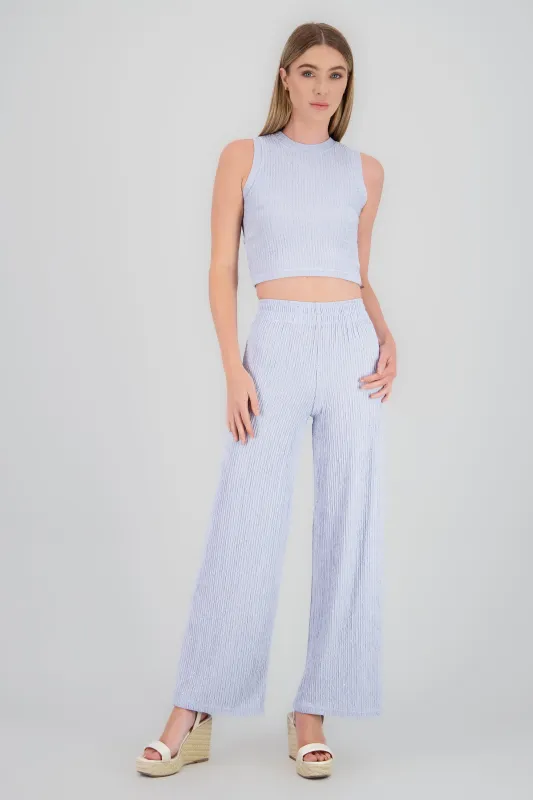 Pantalon fluido textura brillos sold by Shasa