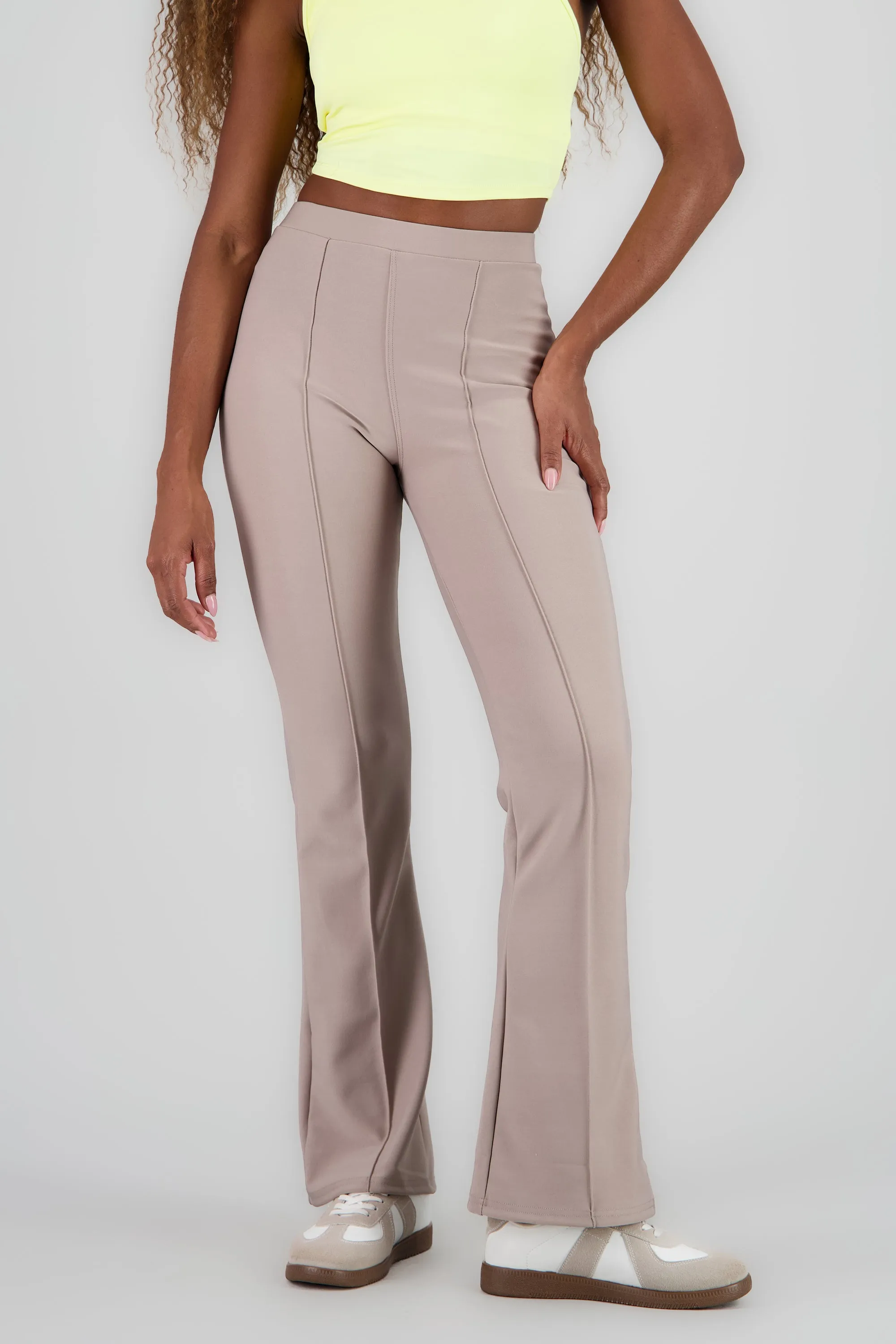 Pantalon flare con costruras sold by Shasa product image thumbnail 2