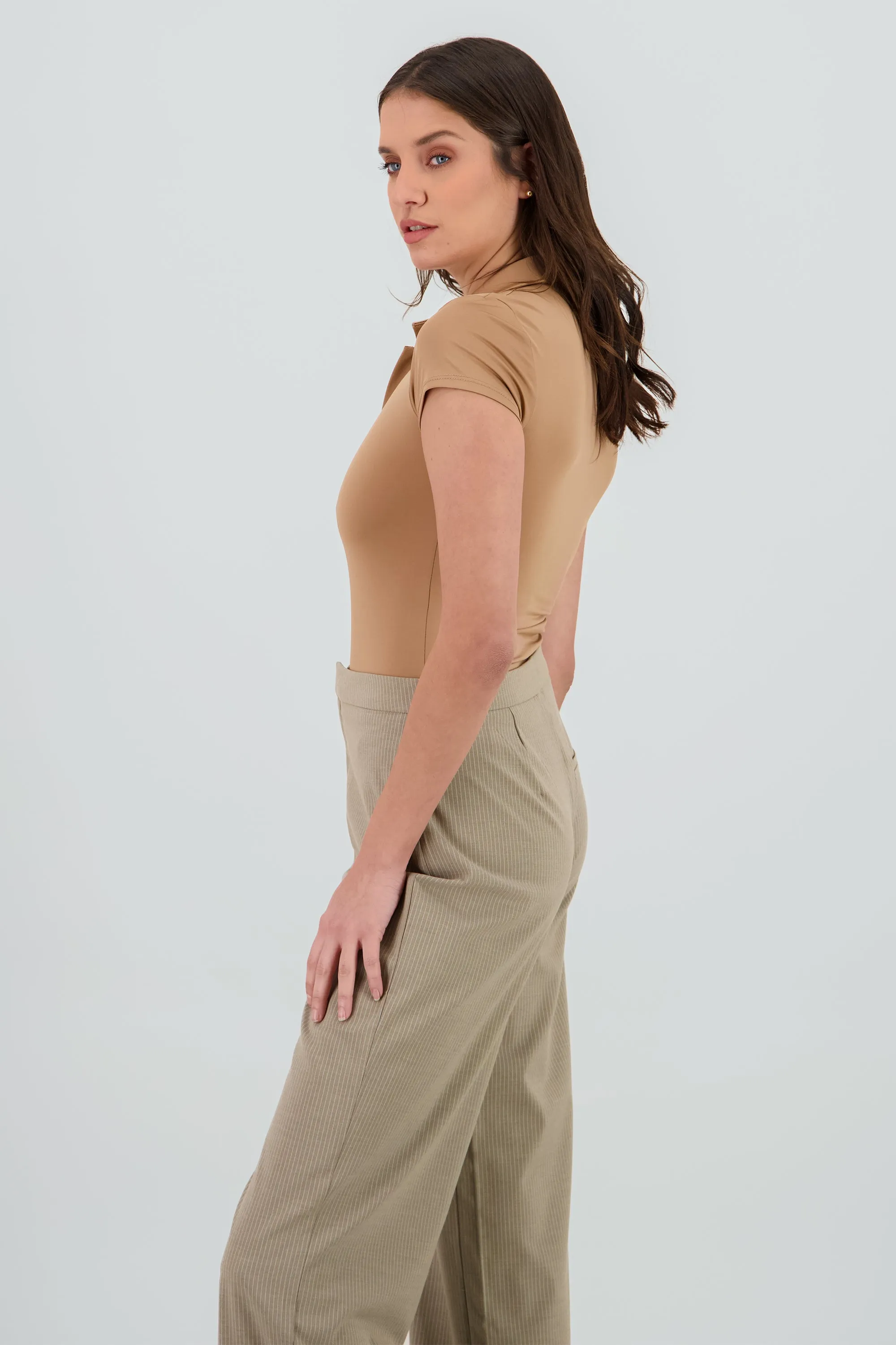 Body manga corta cuello polo sold by Shasa product image thumbnail 3