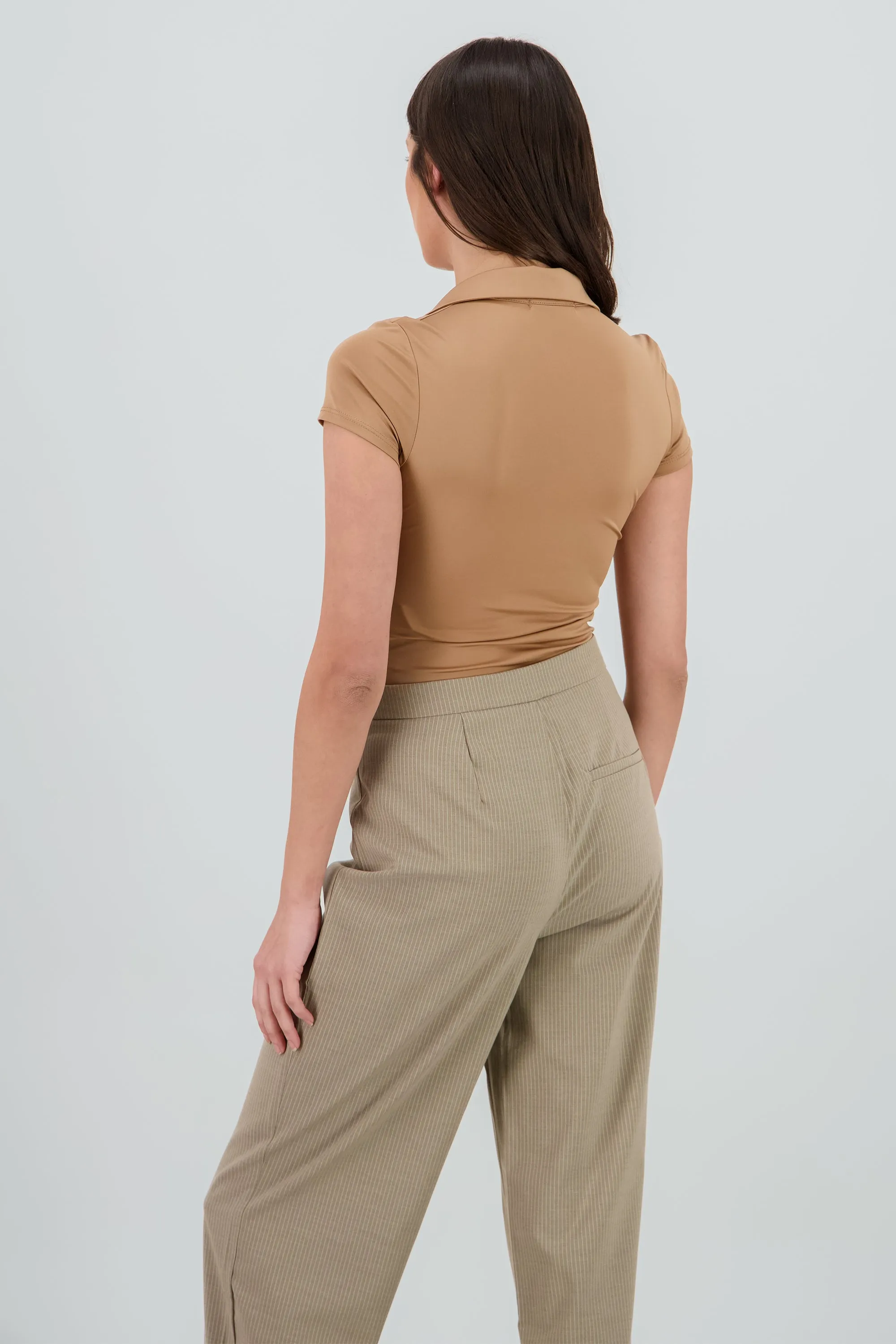 Body manga corta cuello polo sold by Shasa product image thumbnail 4