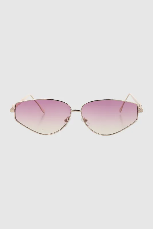 Lentes geometricos cateye sold by Shasa