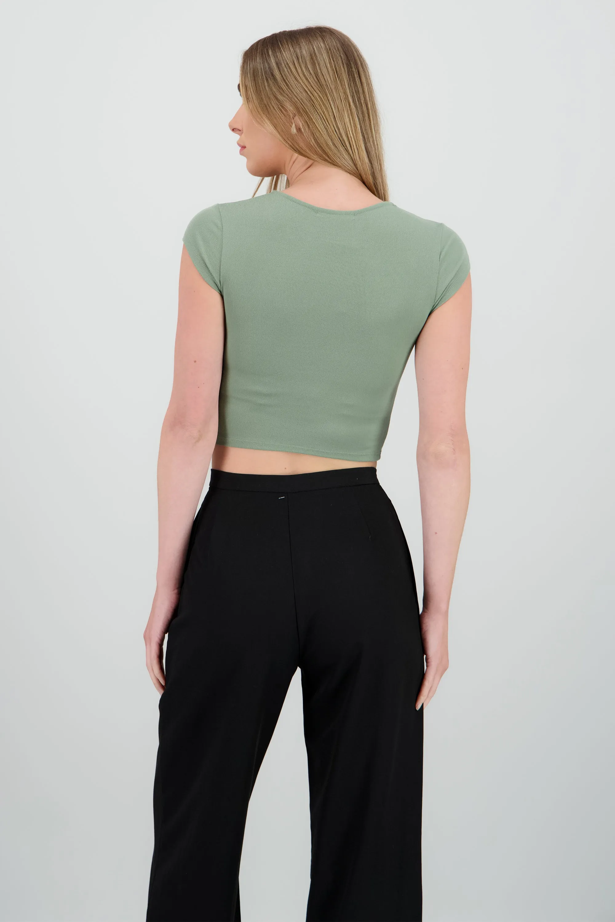 Top escote cuadrado manga corta sold by Shasa product image thumbnail 4