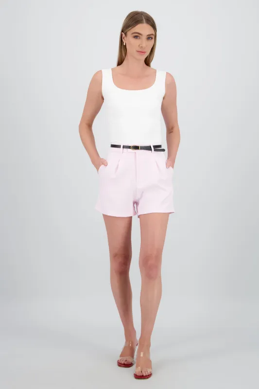 Shorts con pinza y cinturon hypsters sold by Shasa