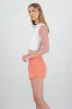 Top crop sin manga cuello redondo liso sold by Shasa