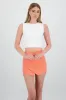 Top crop sin manga cuello redondo liso sold by Shasa