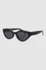 Lente cateye traslucido sold by Shasa